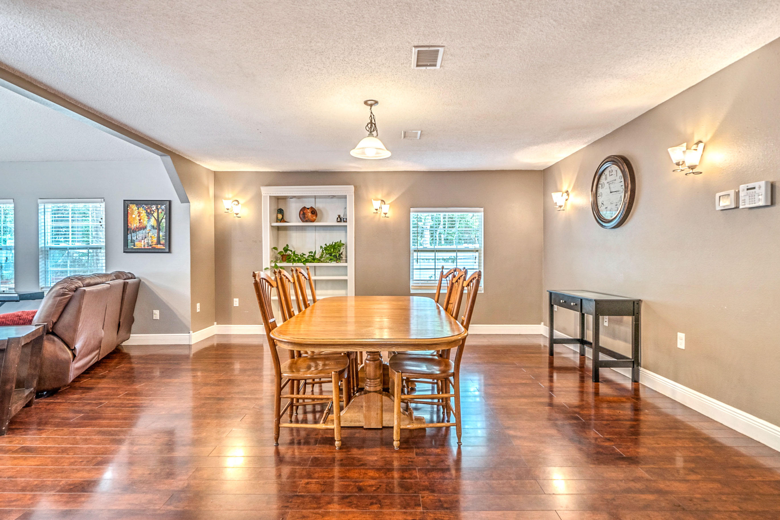 REGENCY PARK 2 - Residential