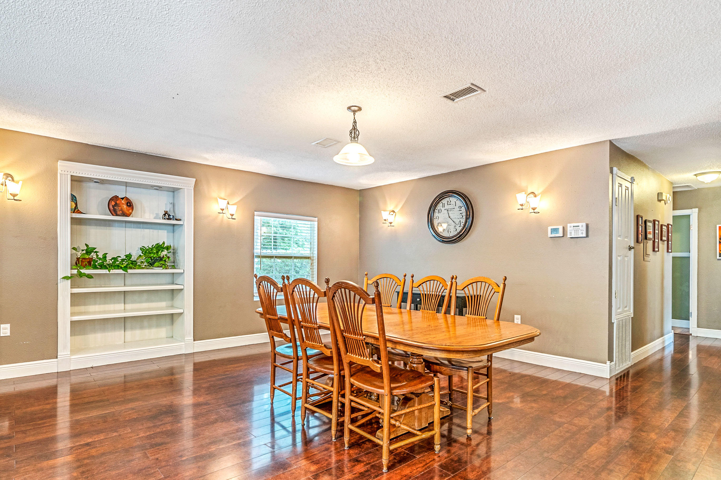 REGENCY PARK 2 - Residential