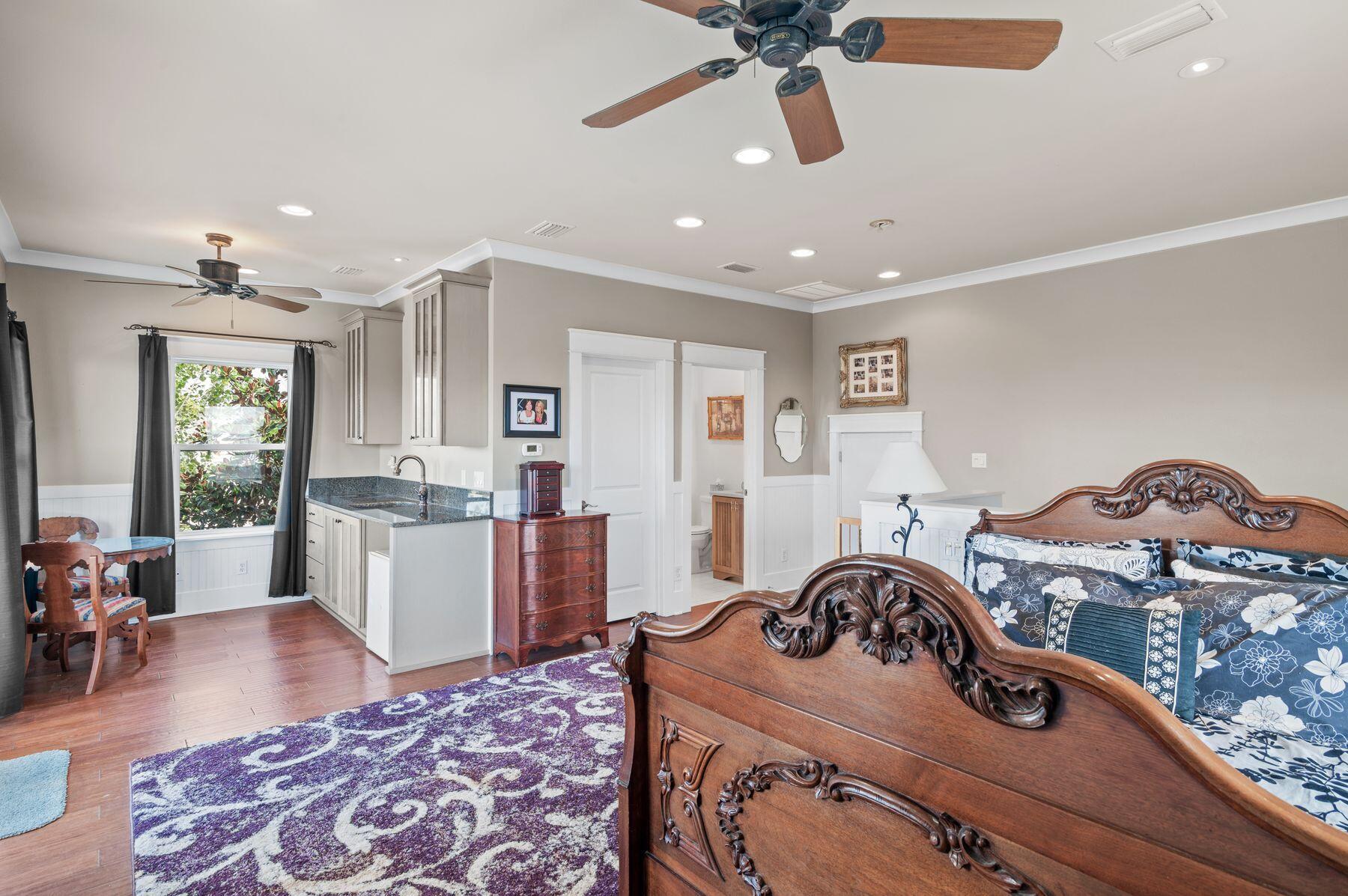 BEACH HIGHLANDS - Residential