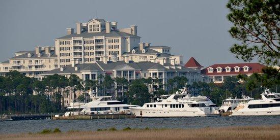 BEACHWALK VILLAS PH 01 - Residential