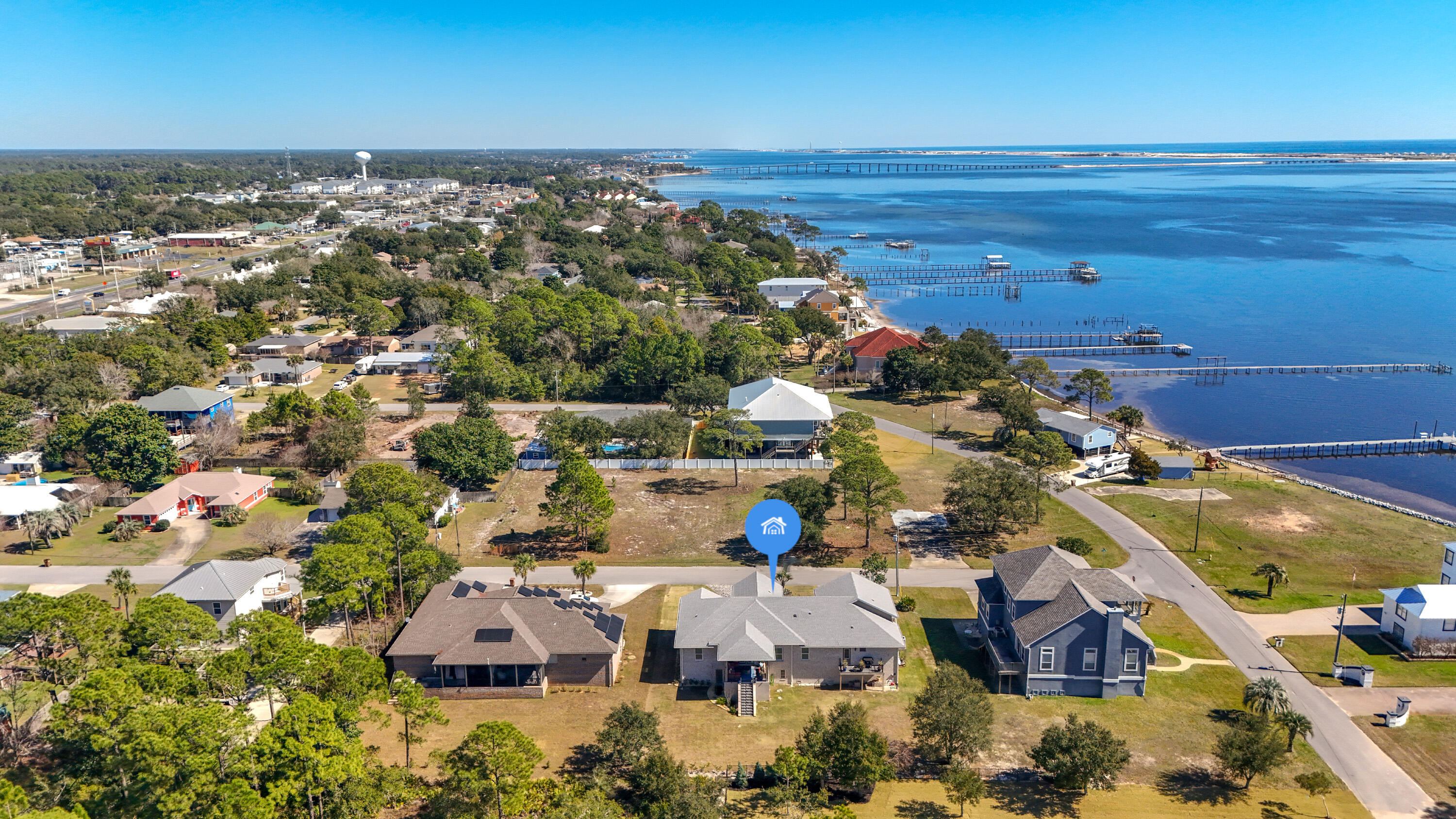 NAVARRE SHORES - Residential