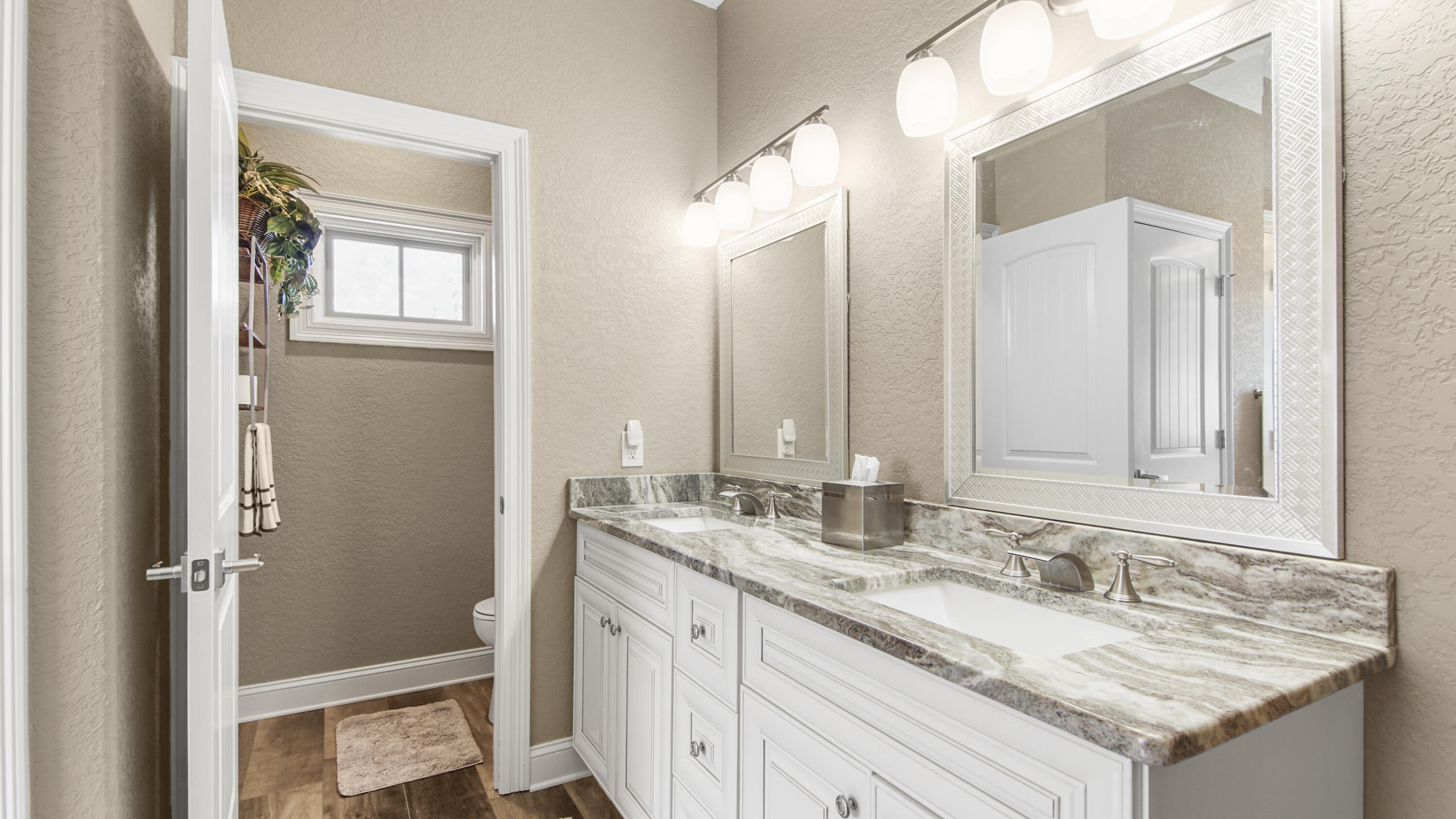 NAVARRE SHORES - Residential
