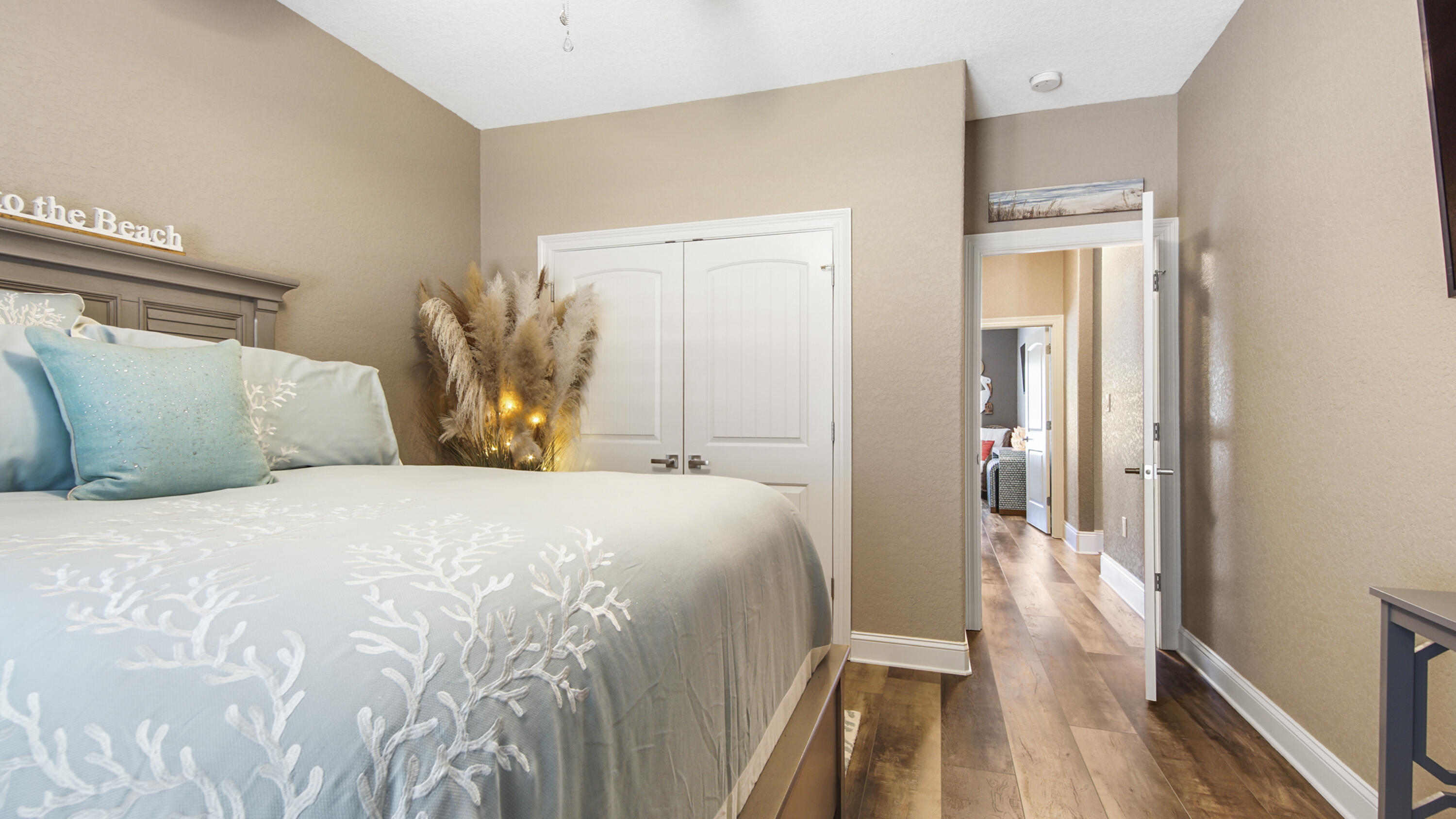 NAVARRE SHORES - Residential