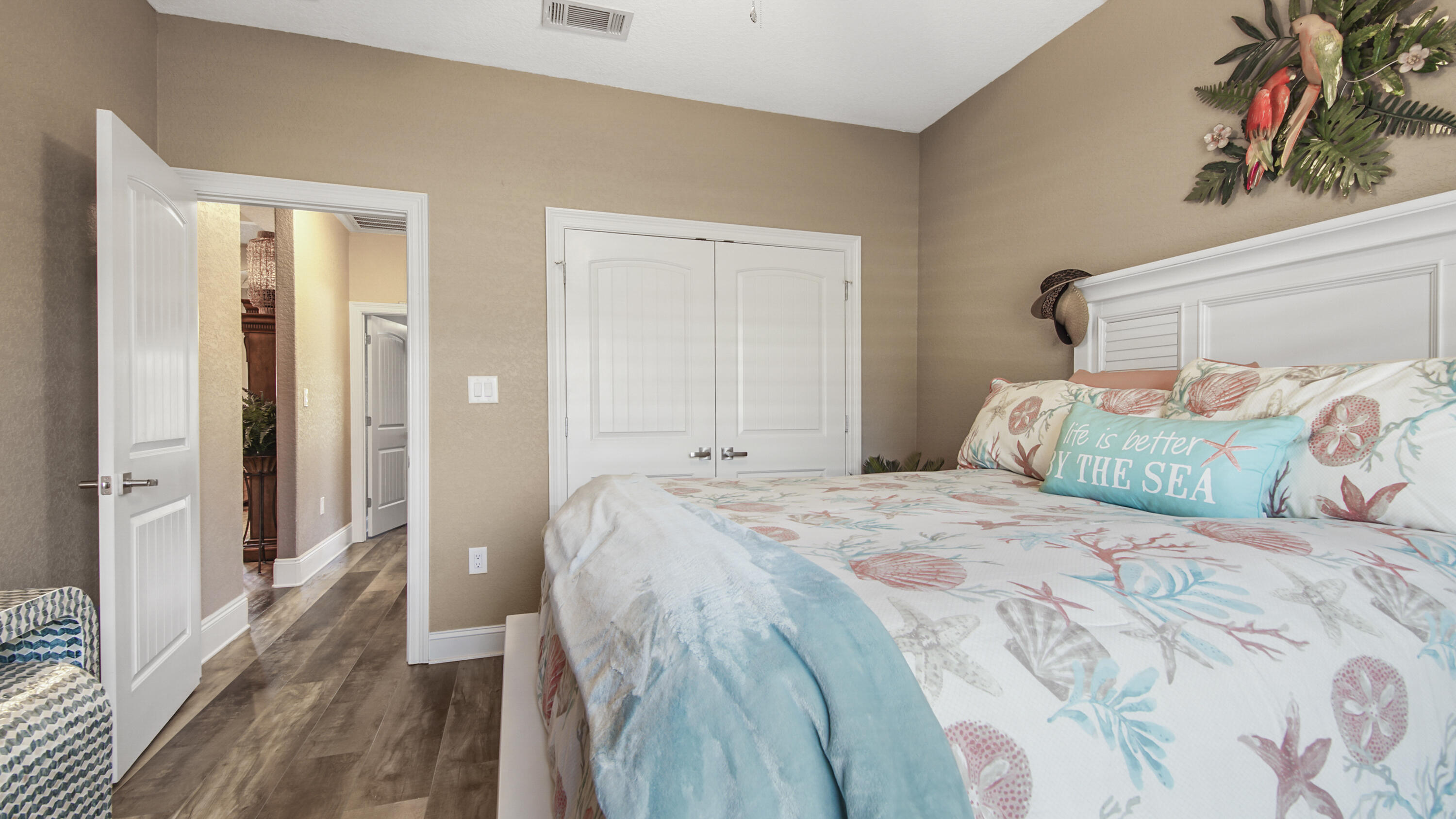 NAVARRE SHORES - Residential