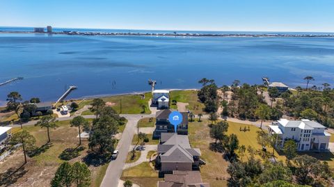A home in Navarre