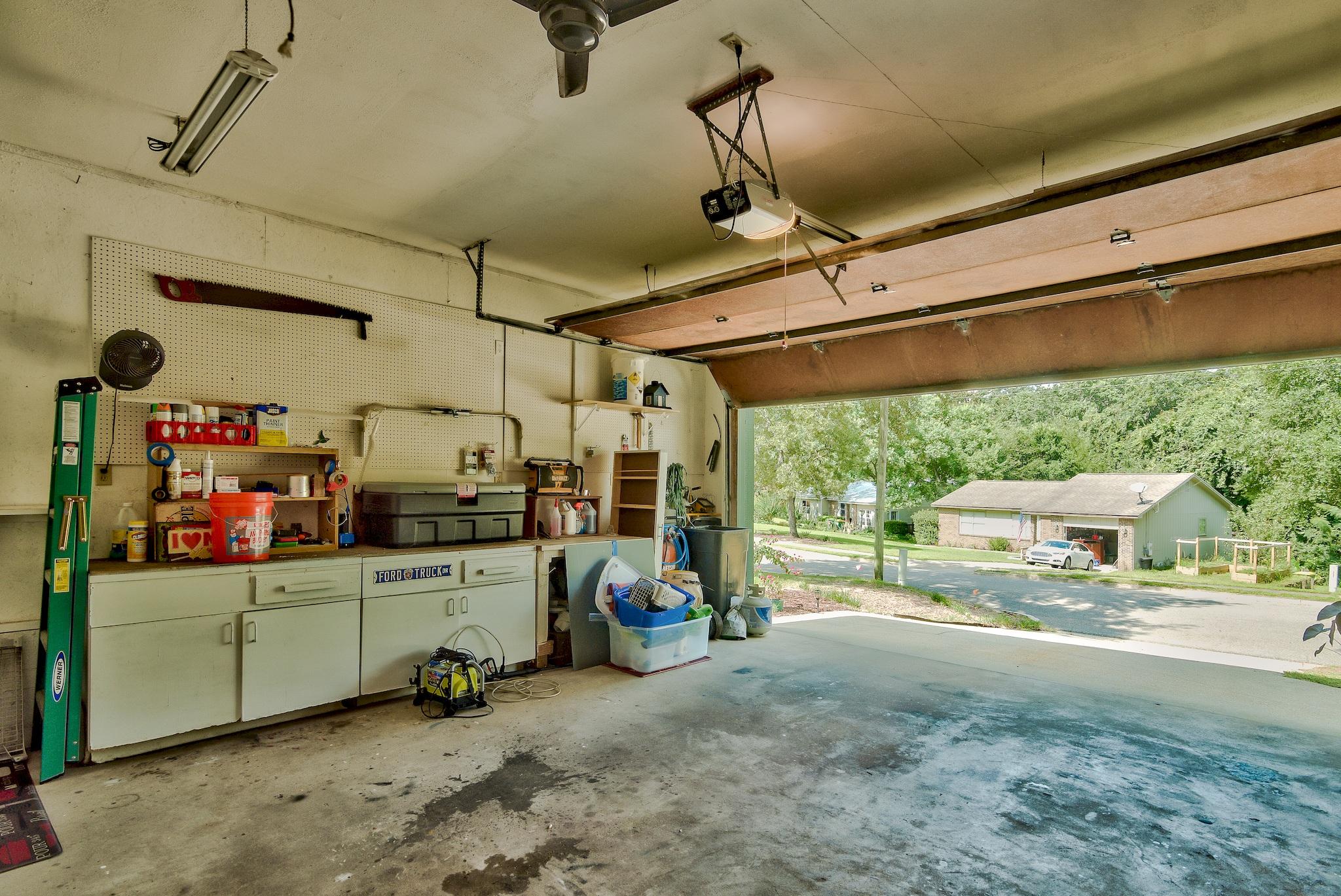 CREEKSIDE 2 - Residential