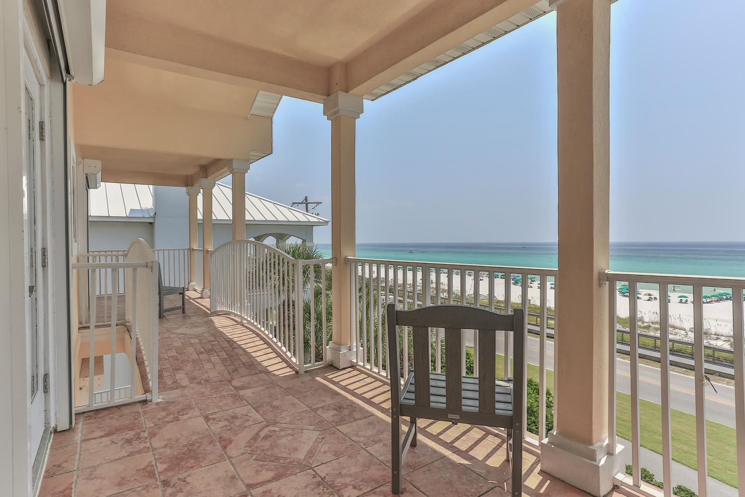 MARAVILLA SHORES - Residential