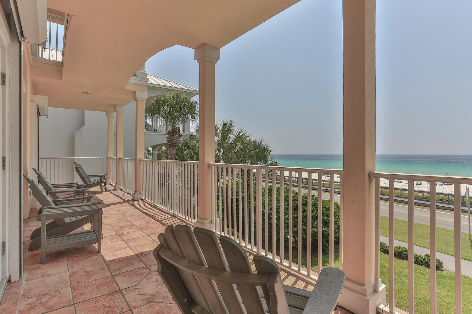 MARAVILLA SHORES - Residential