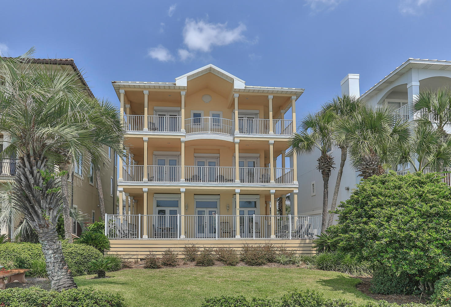 MARAVILLA SHORES - Residential