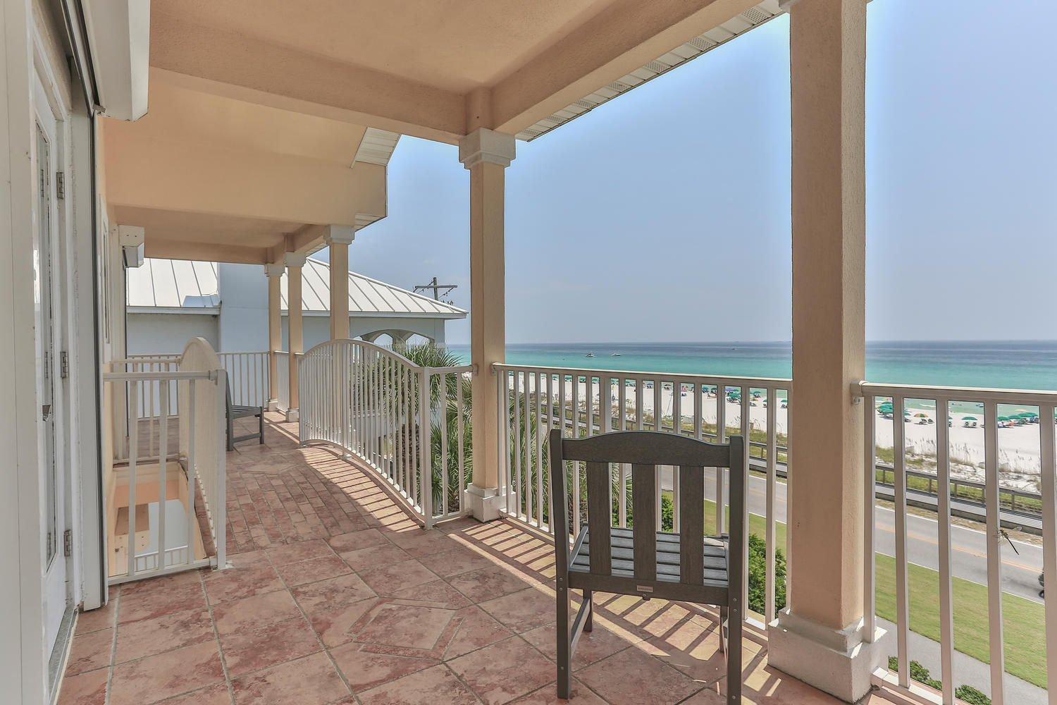 MARAVILLA SHORES - Residential