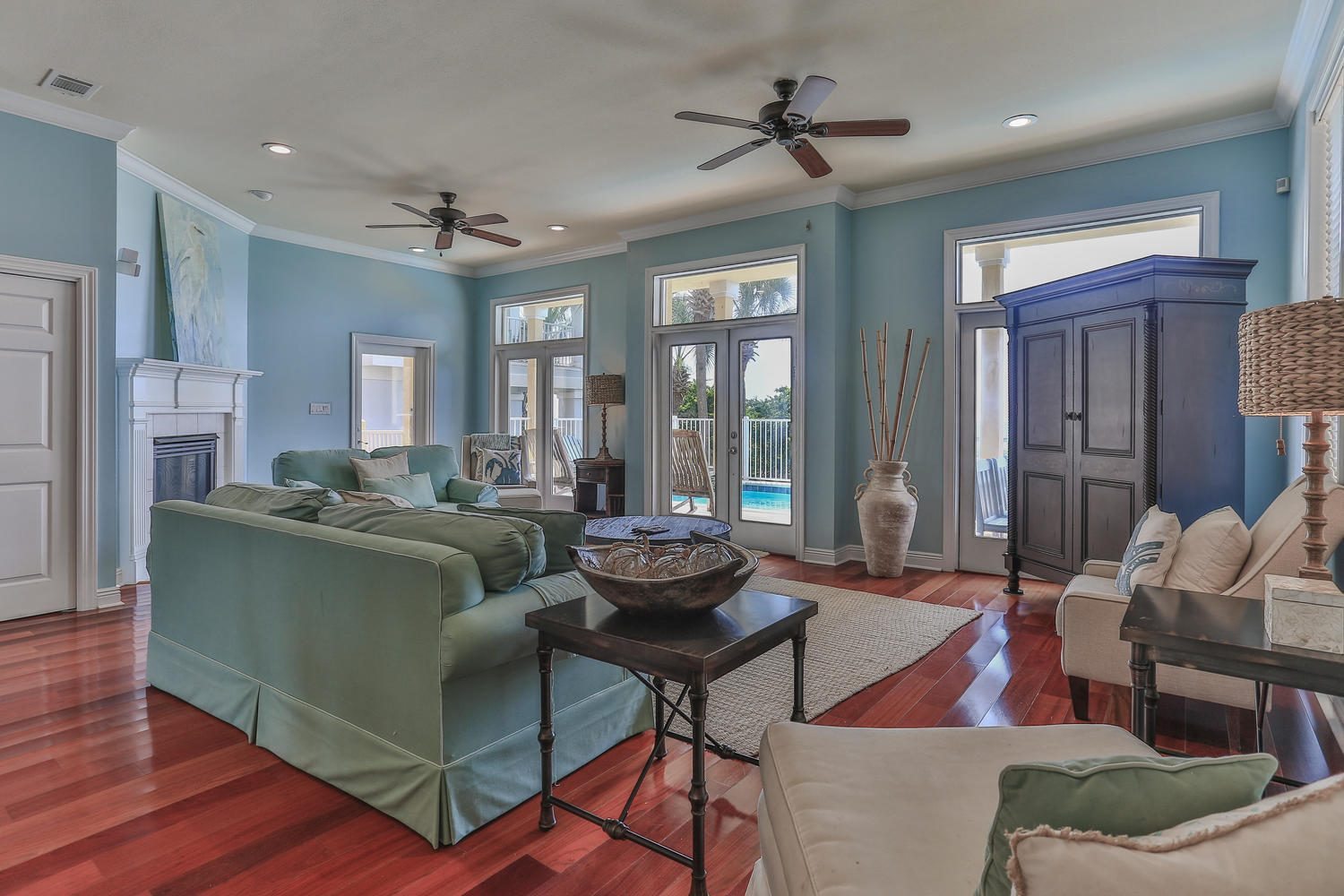 MARAVILLA SHORES - Residential