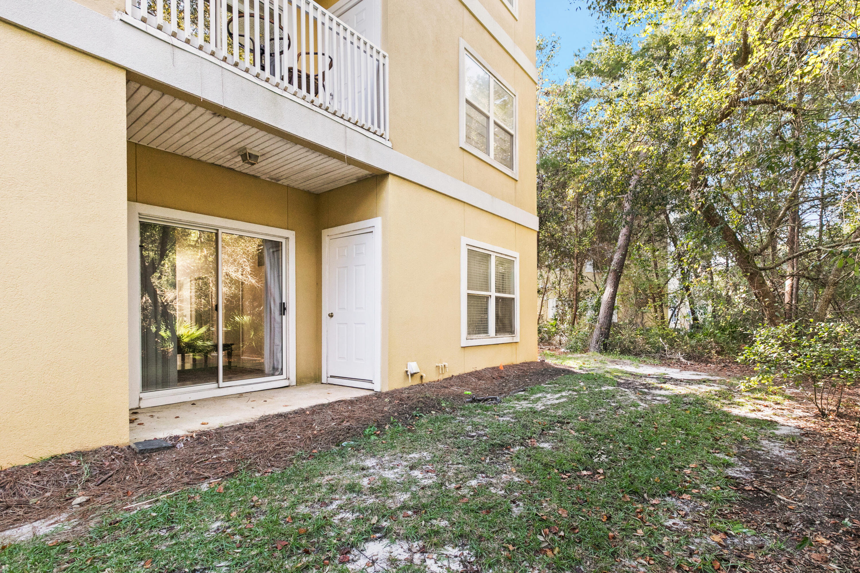 HERONS WATCH CONDO PH 4 - Residential