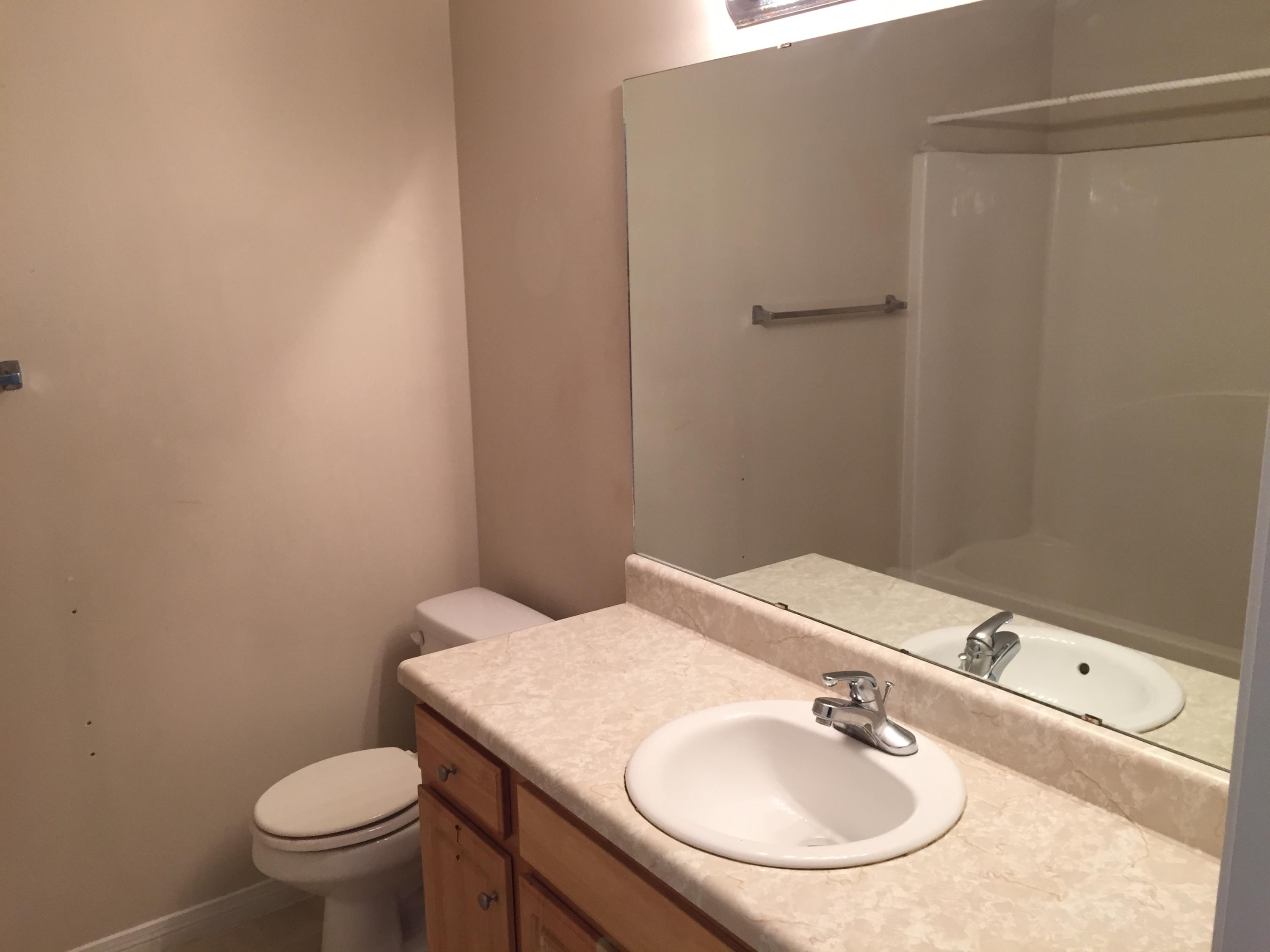 FAIRCHILD ESTATES - Residential Lease