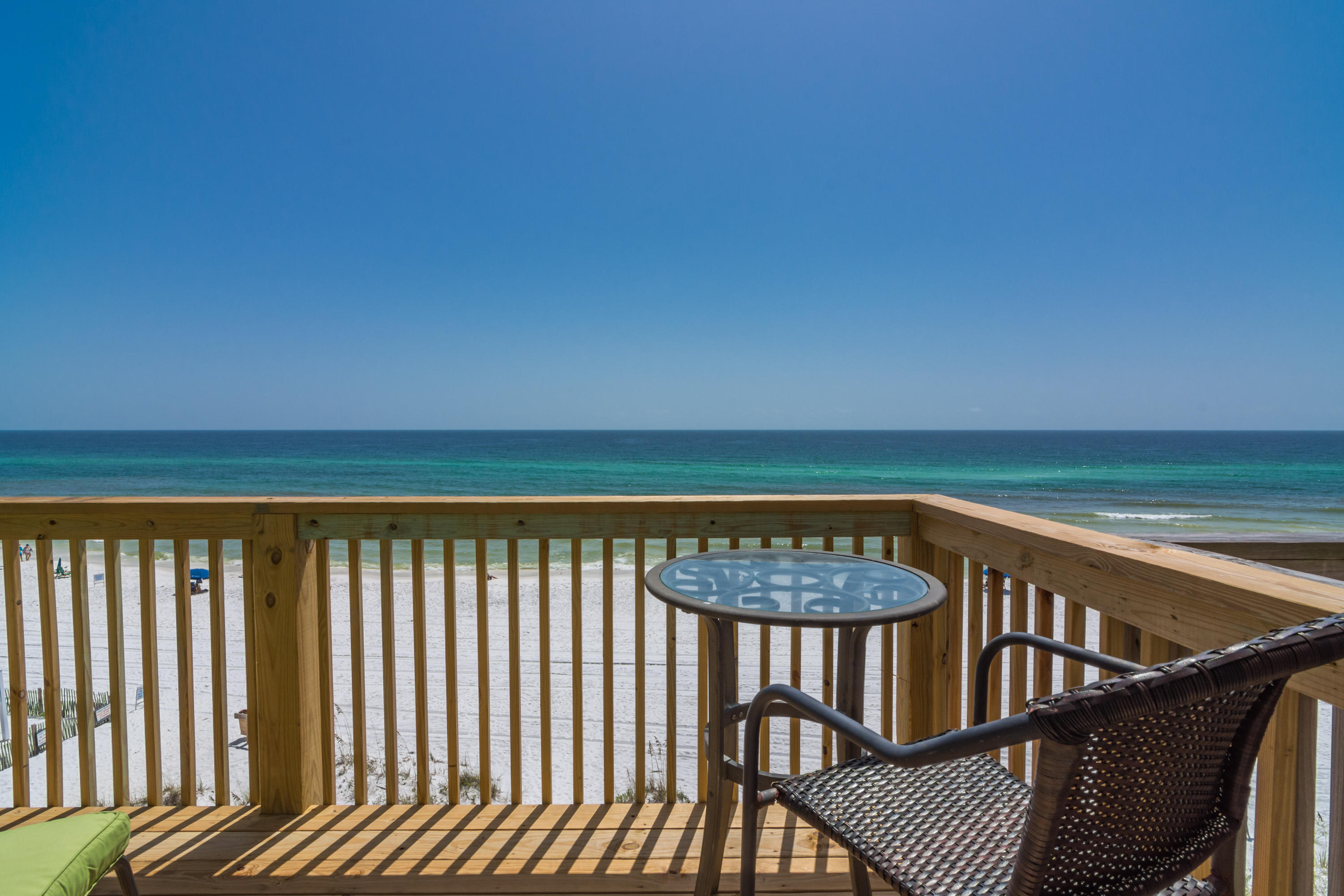 SUMMER HAVEN SOUTH T/H - Residential