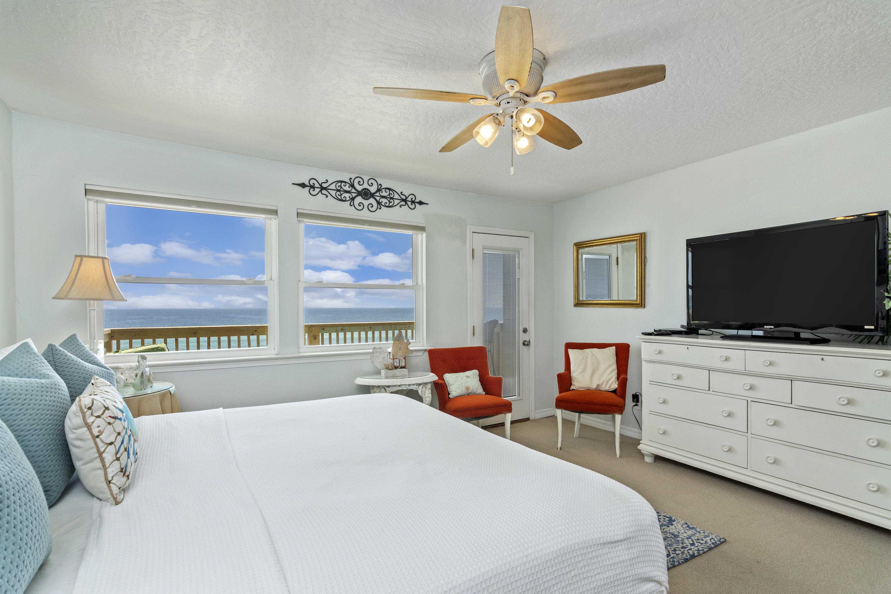 SUMMER HAVEN SOUTH T/H - Residential