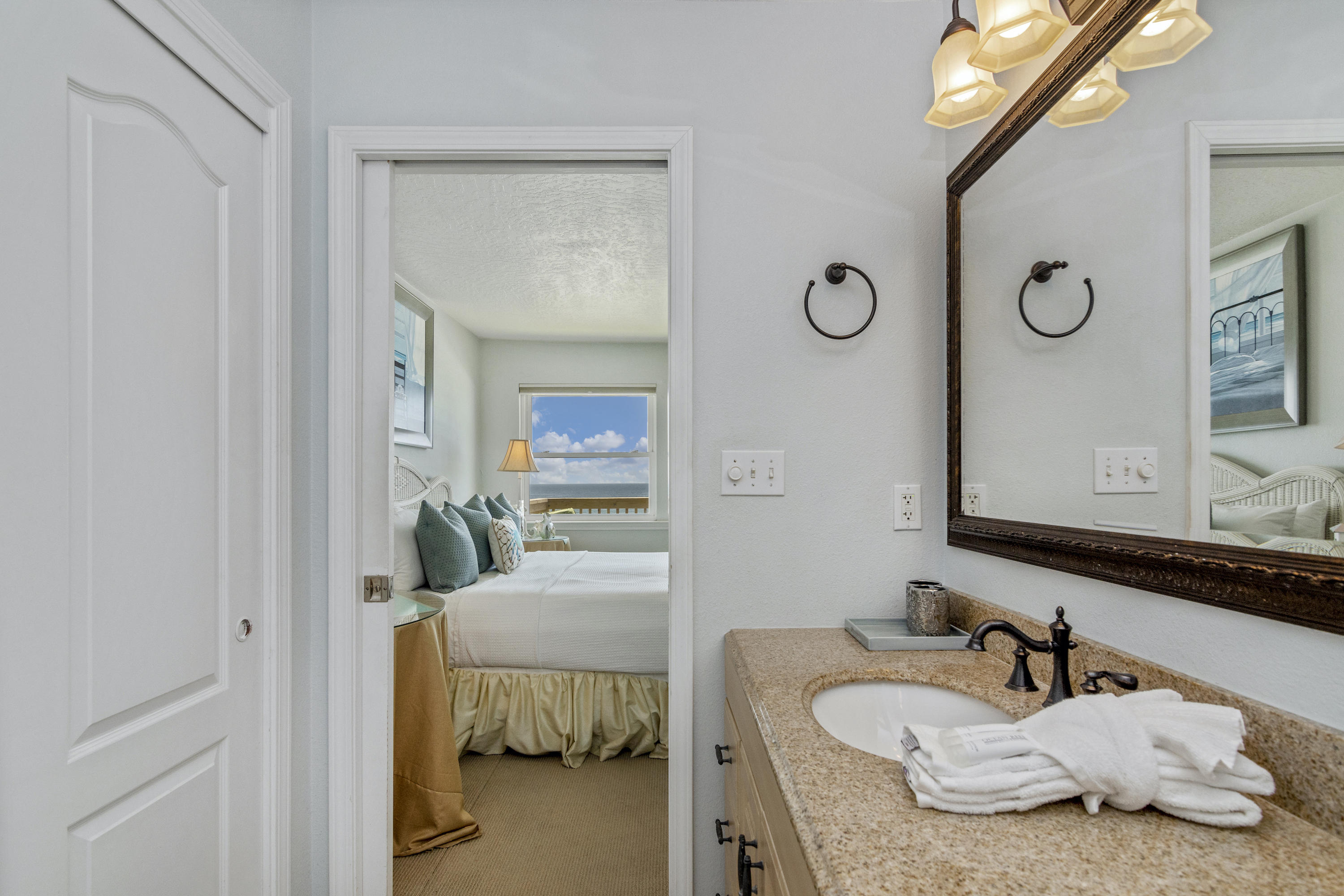 SUMMER HAVEN SOUTH T/H - Residential