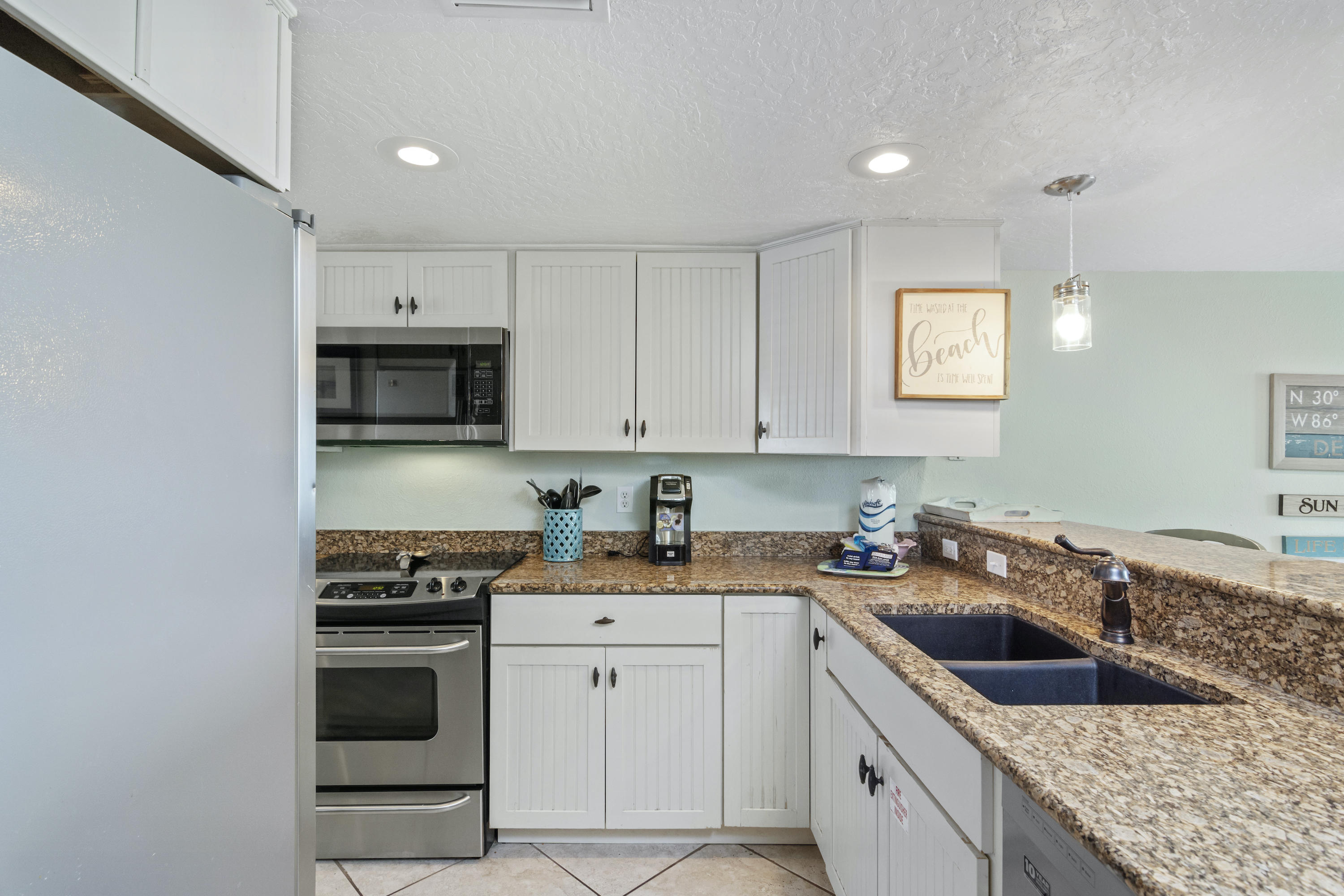 SUMMER HAVEN SOUTH T/H - Residential