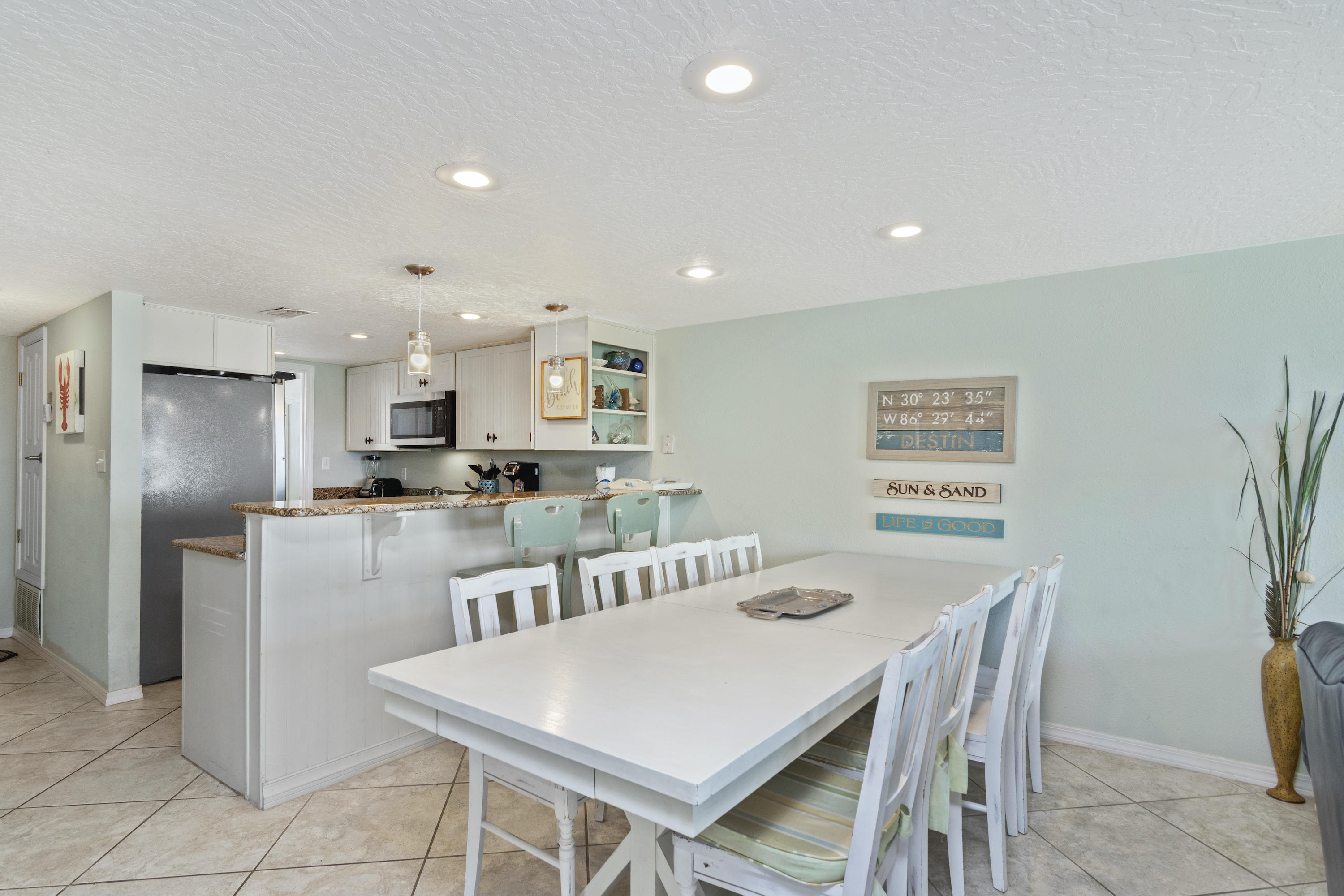 SUMMER HAVEN SOUTH T/H - Residential