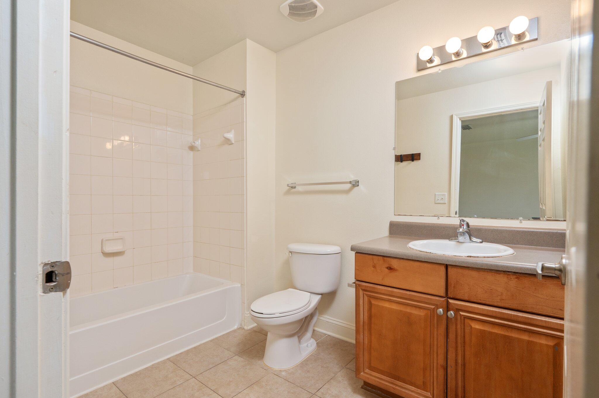 EAGLES LANDING S/D - Residential Lease