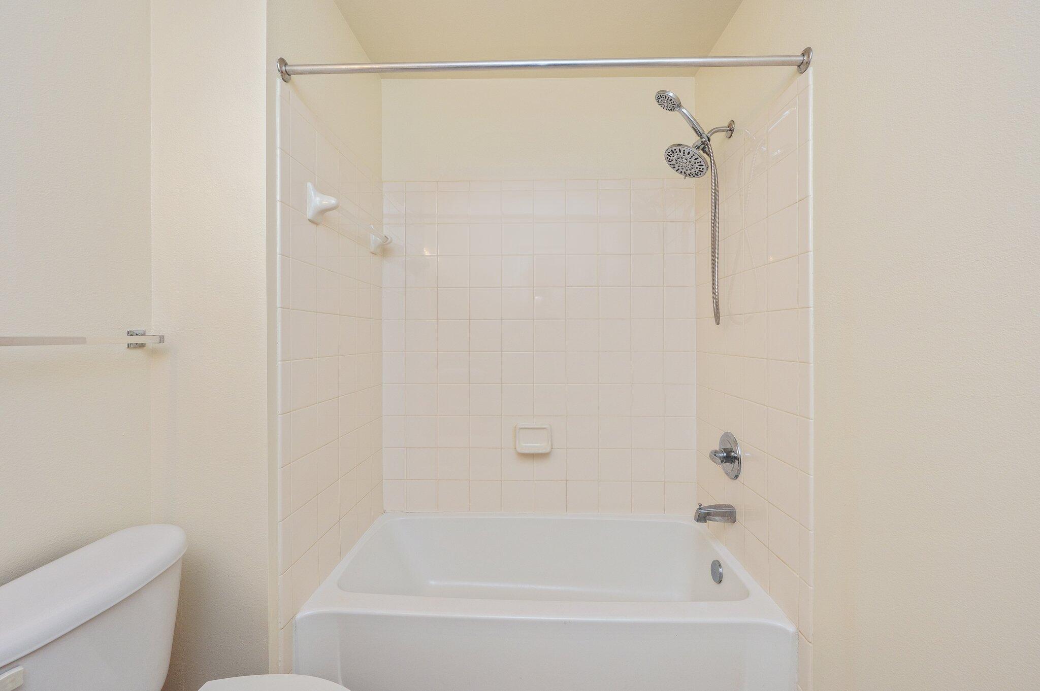 EAGLES LANDING S/D - Residential Lease