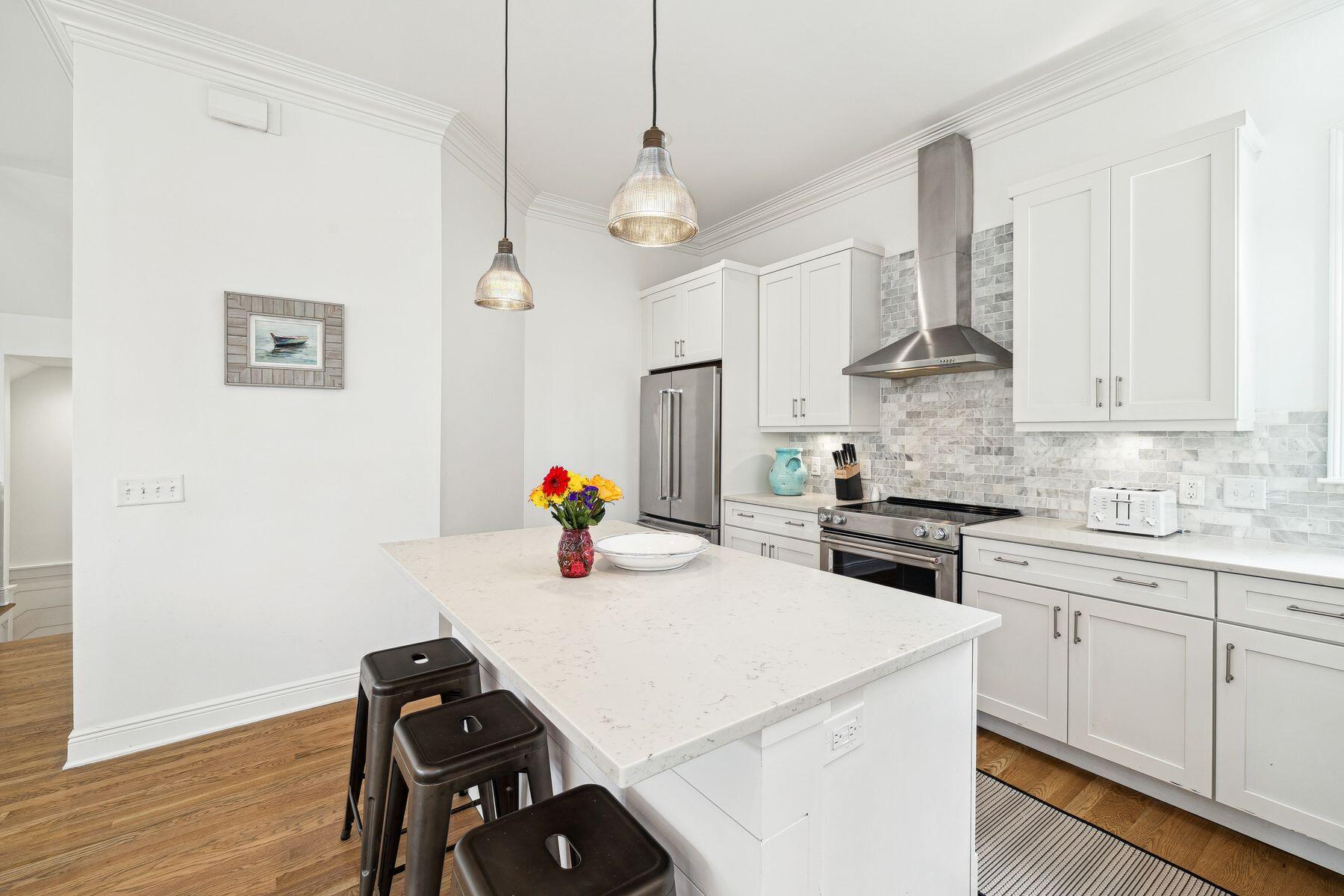 SEAGROVE 1ST ADDN - Residential