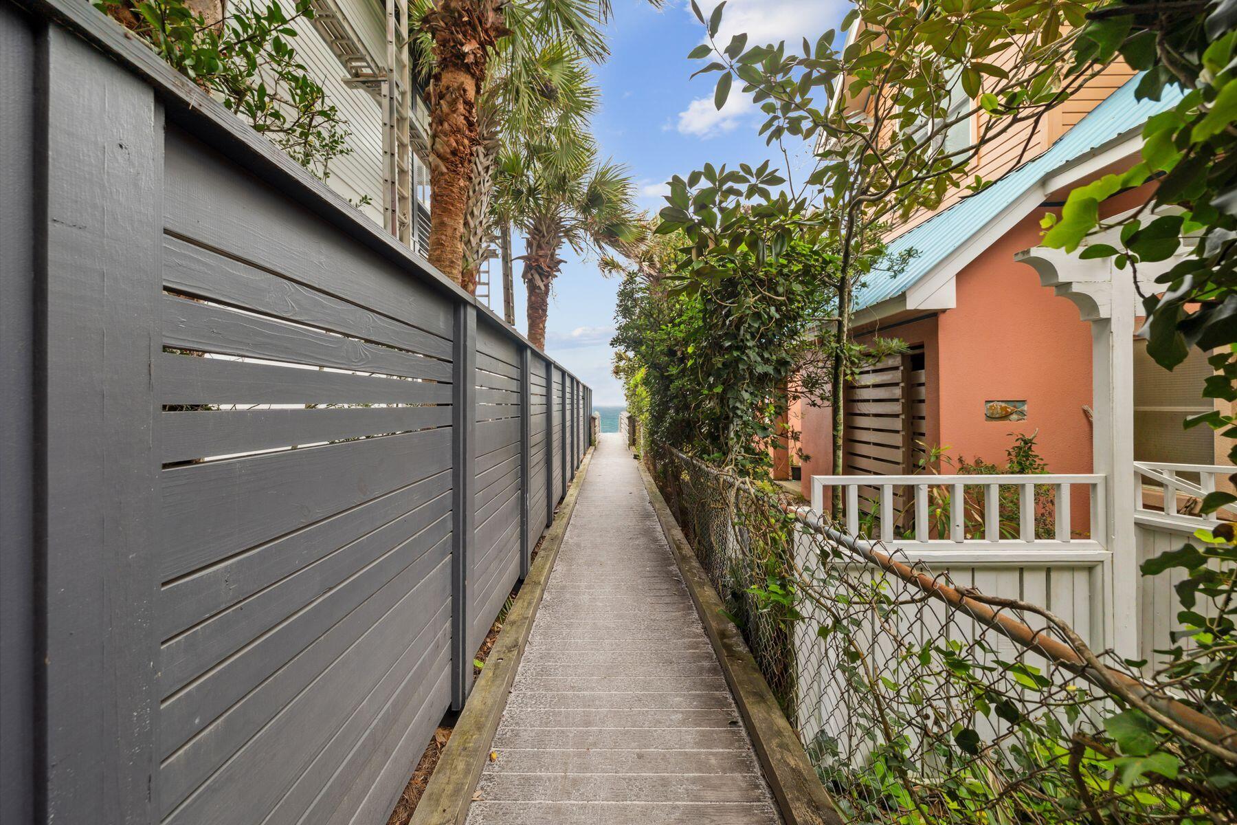 SEAGROVE 1ST ADDN - Residential
