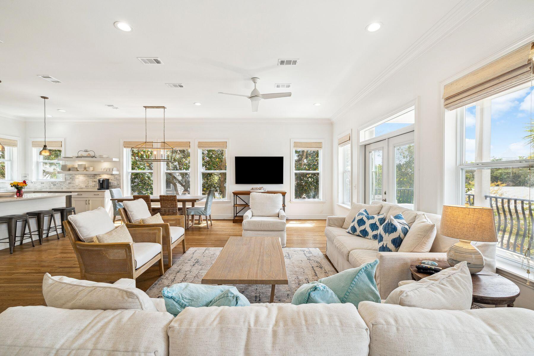 SEAGROVE 1ST ADDN - Residential