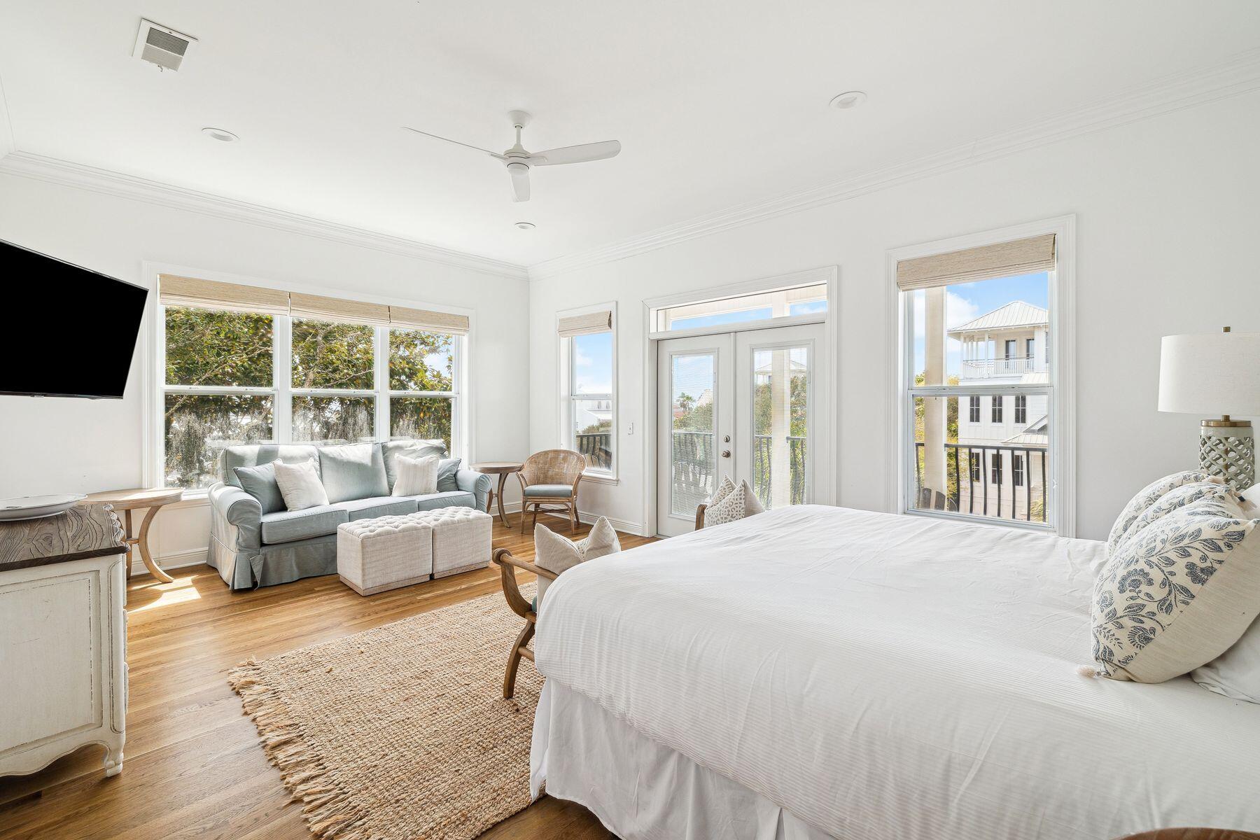 SEAGROVE 1ST ADDN - Residential