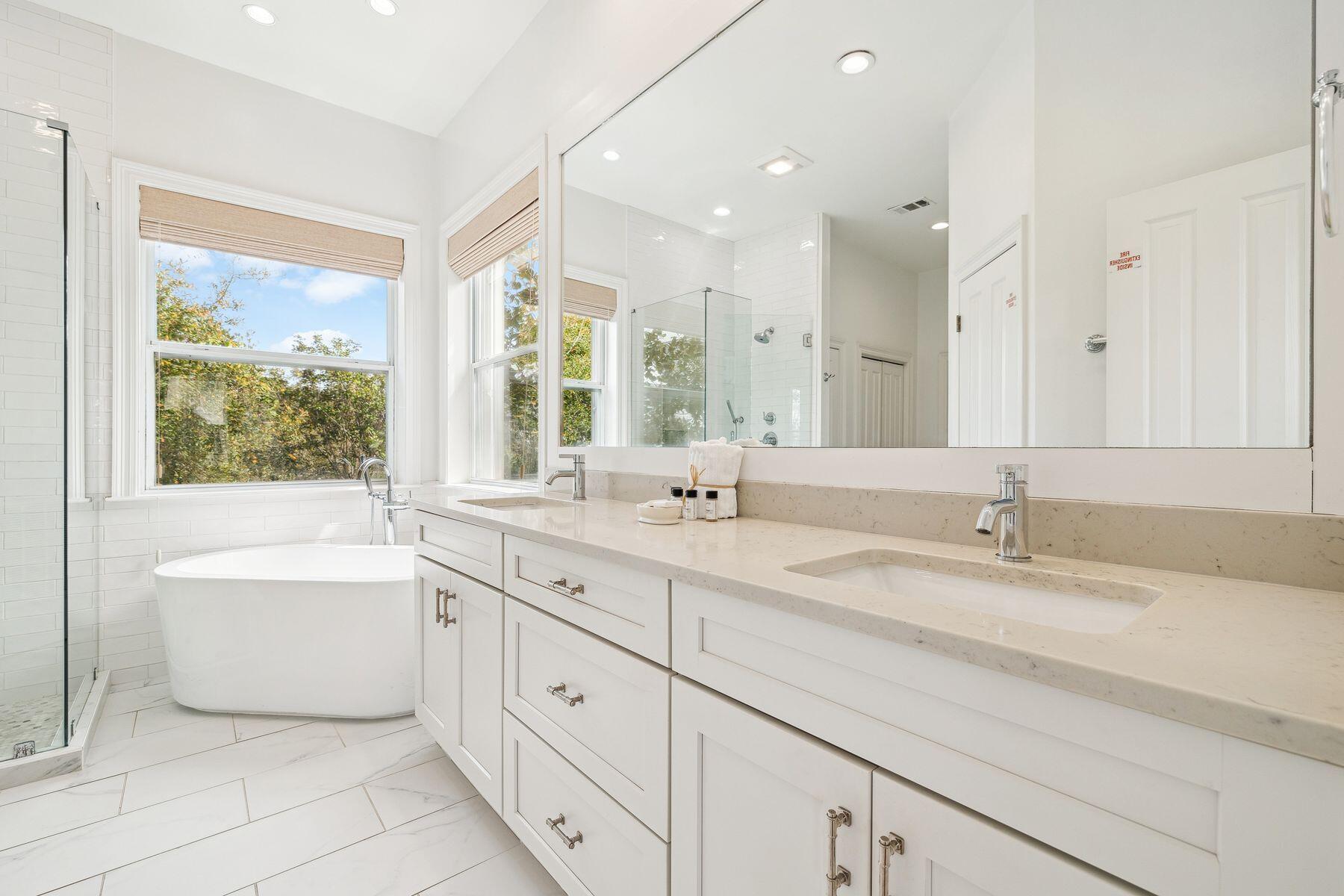 SEAGROVE 1ST ADDN - Residential