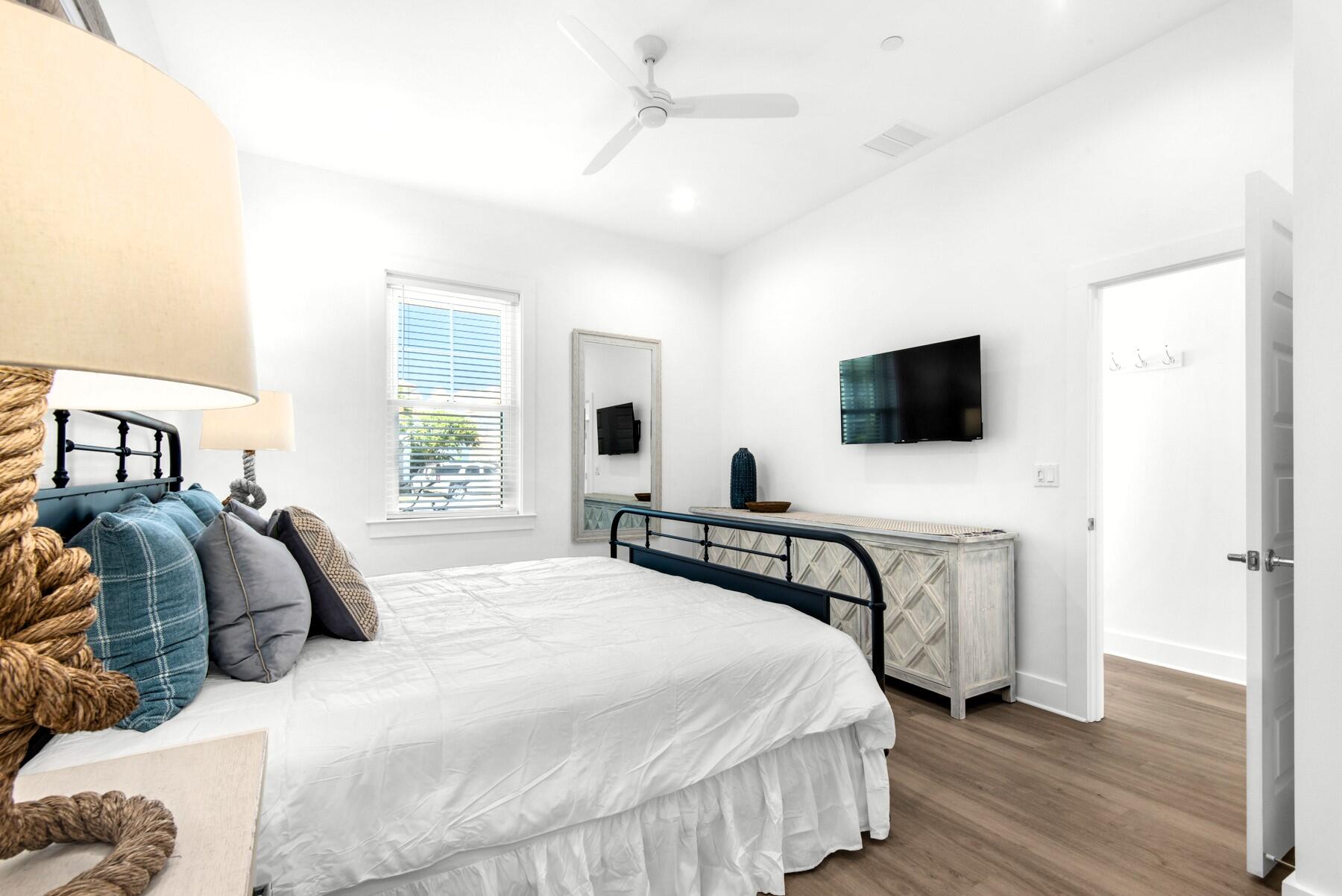 CRYSTAL BEACH - Residential