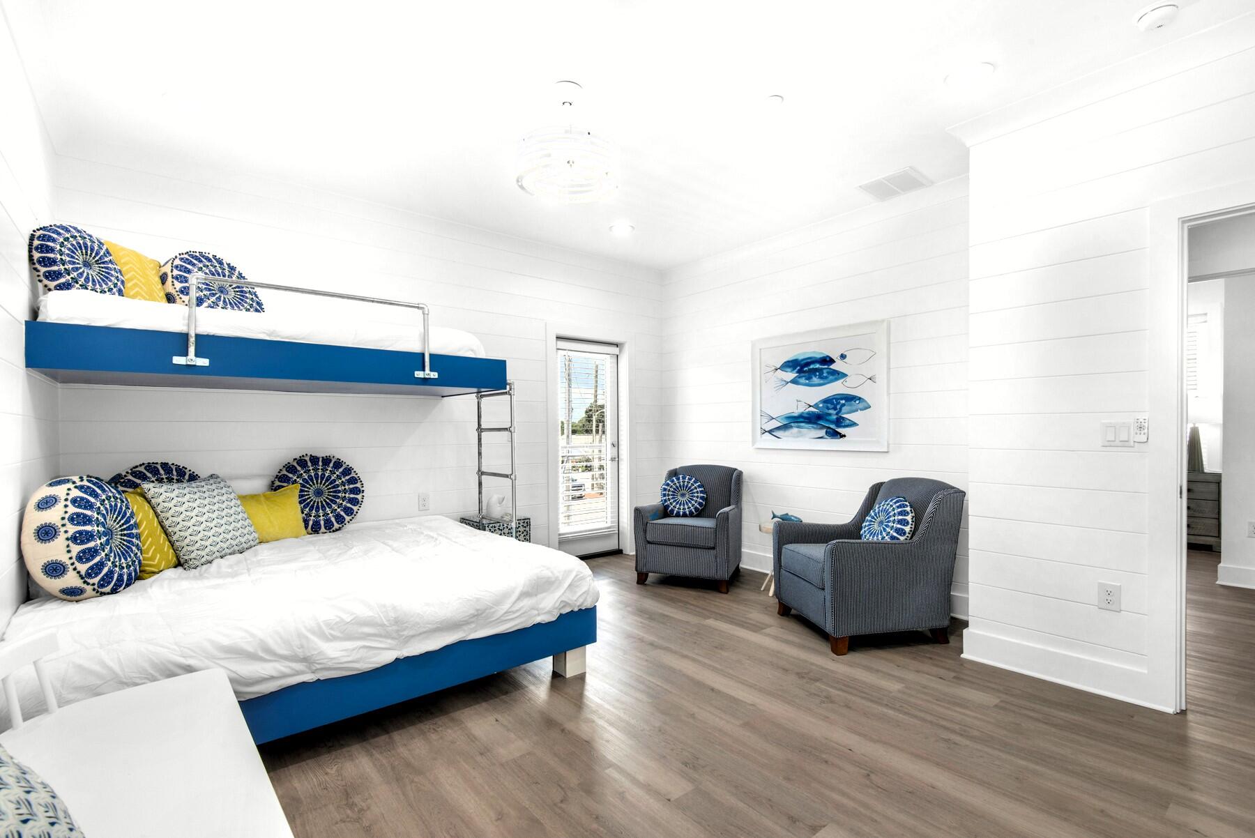 CRYSTAL BEACH - Residential