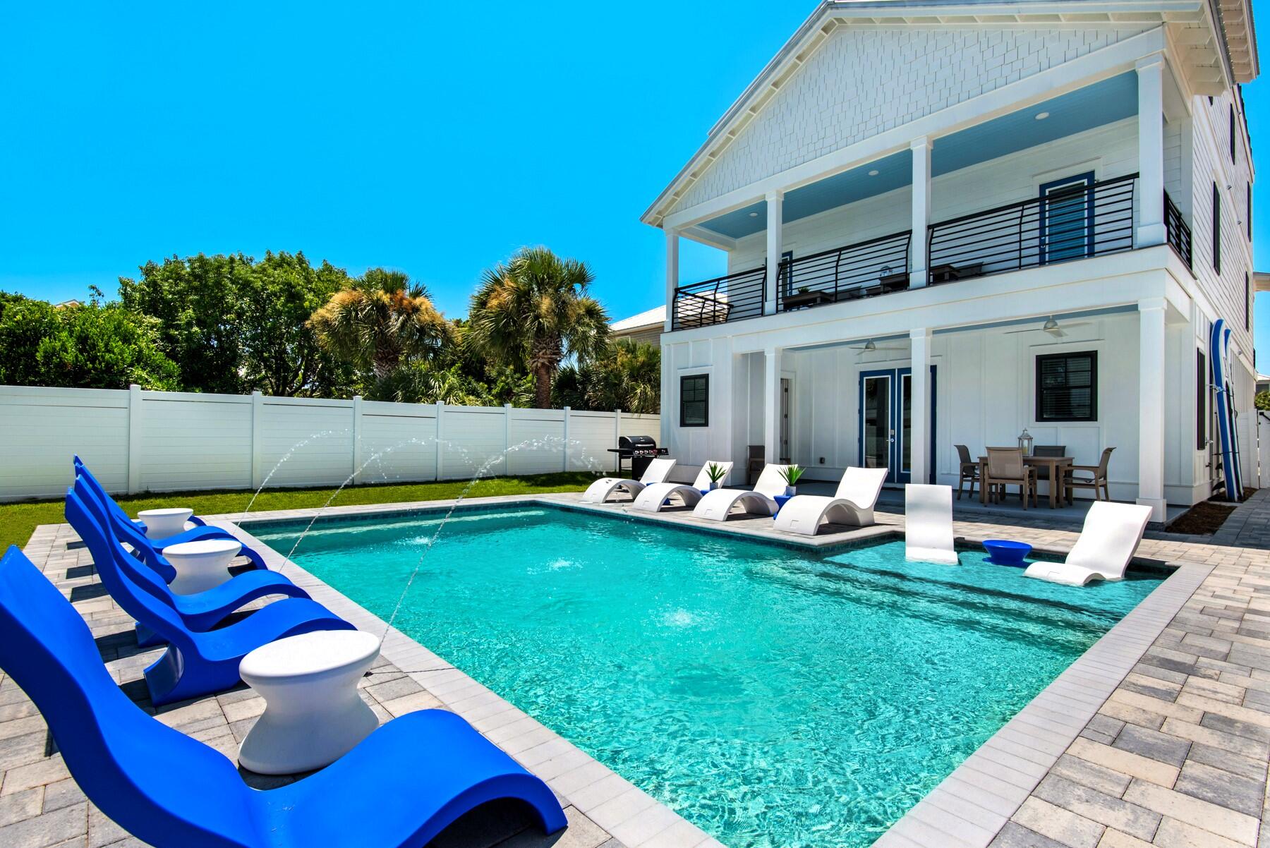 CRYSTAL BEACH - Residential