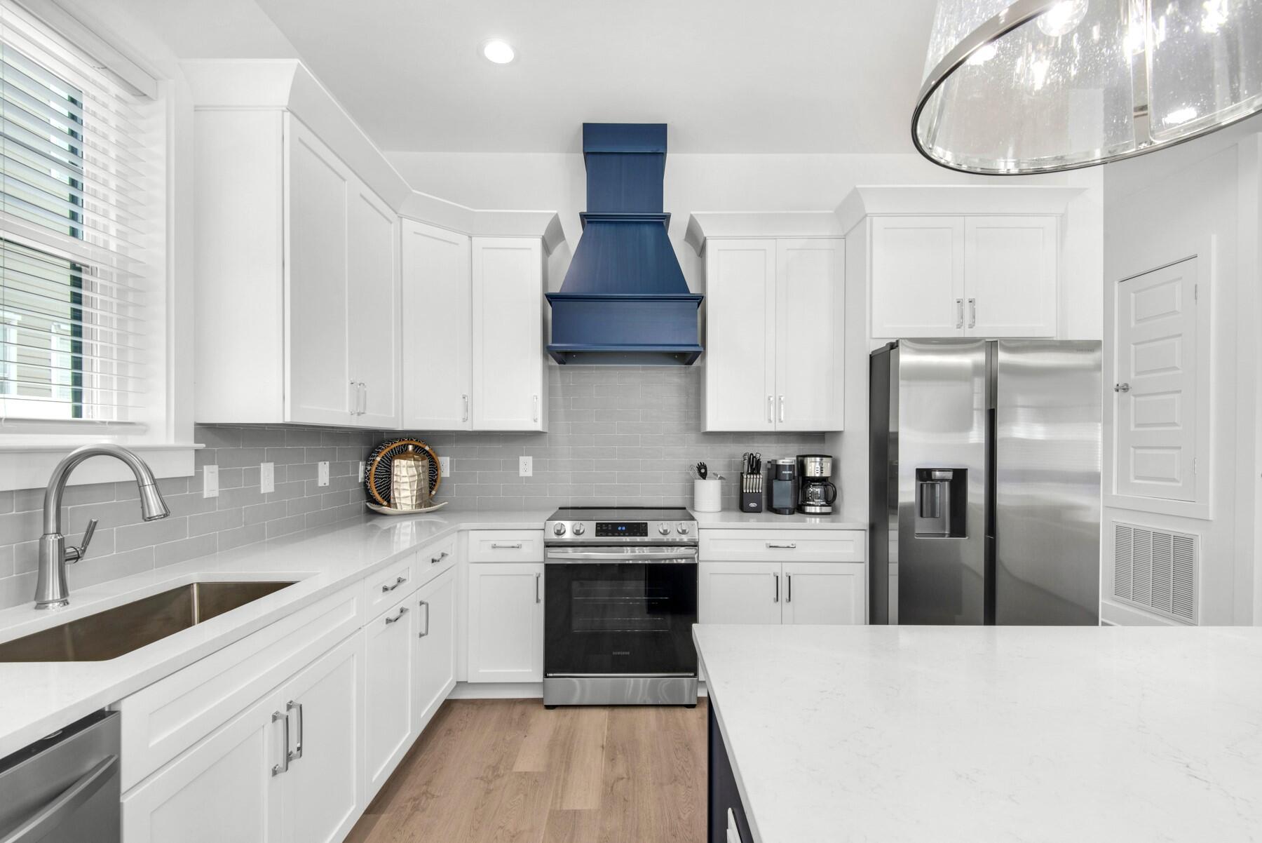 CRYSTAL BEACH - Residential