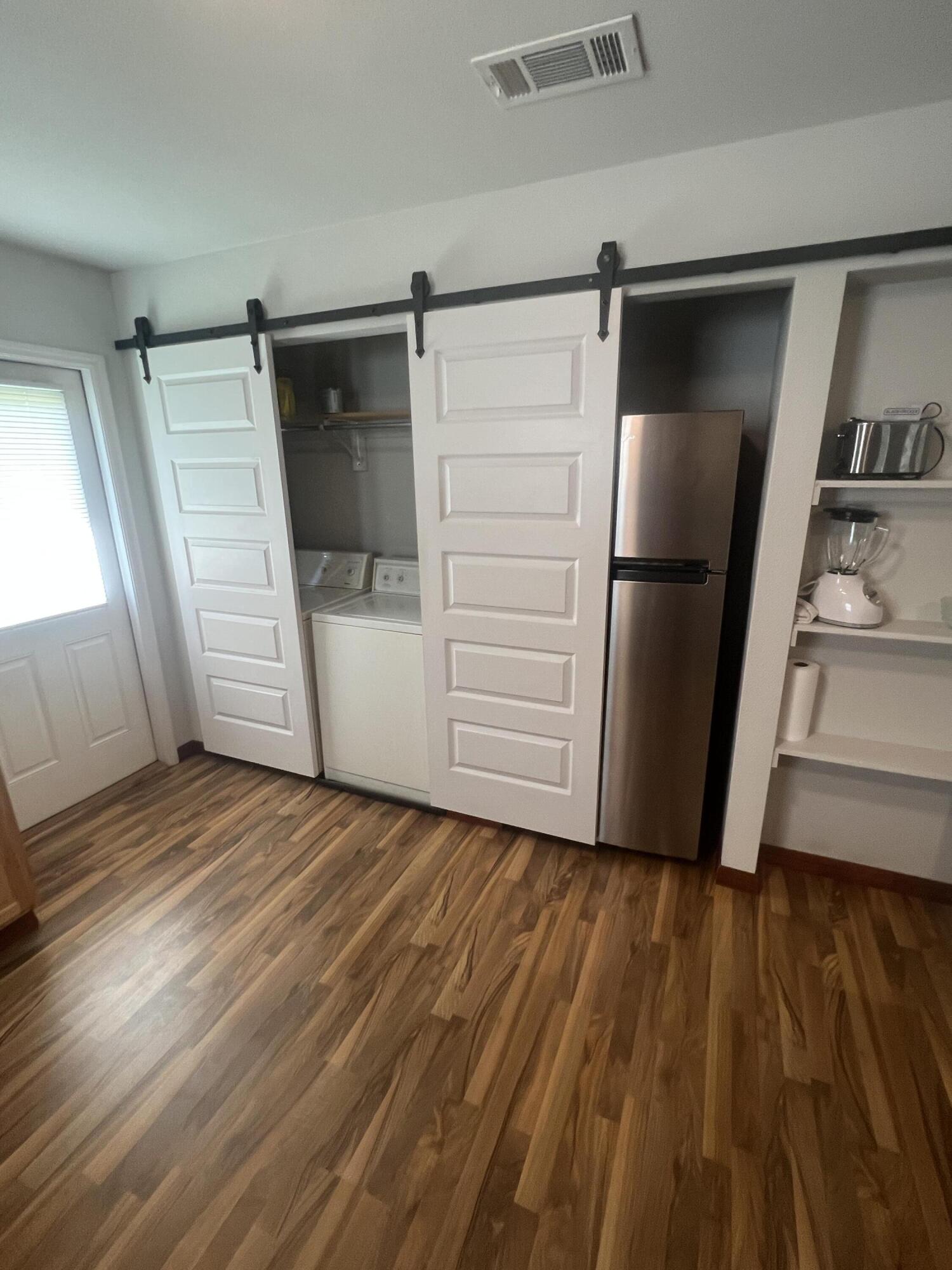 NAVARRE FIRST ADD - Residential