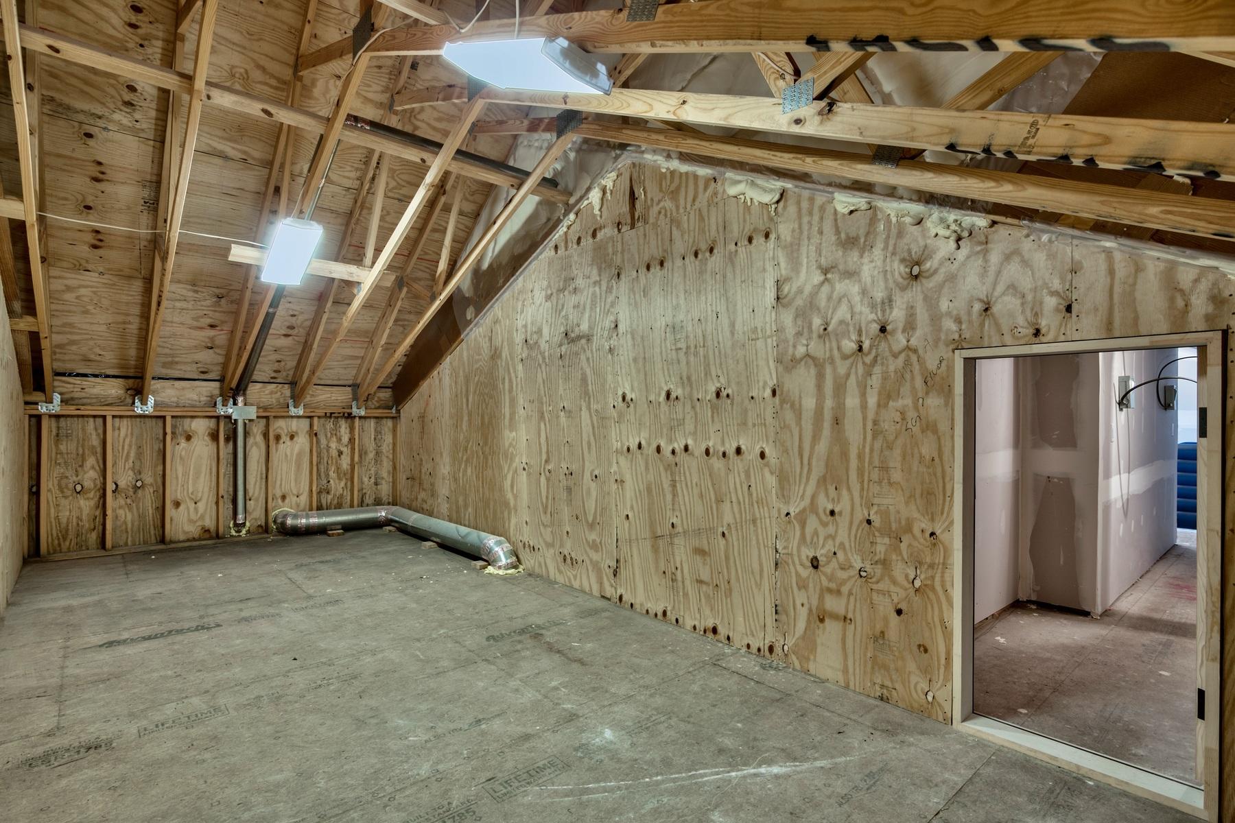 BEACH HIGHLANDS - Residential