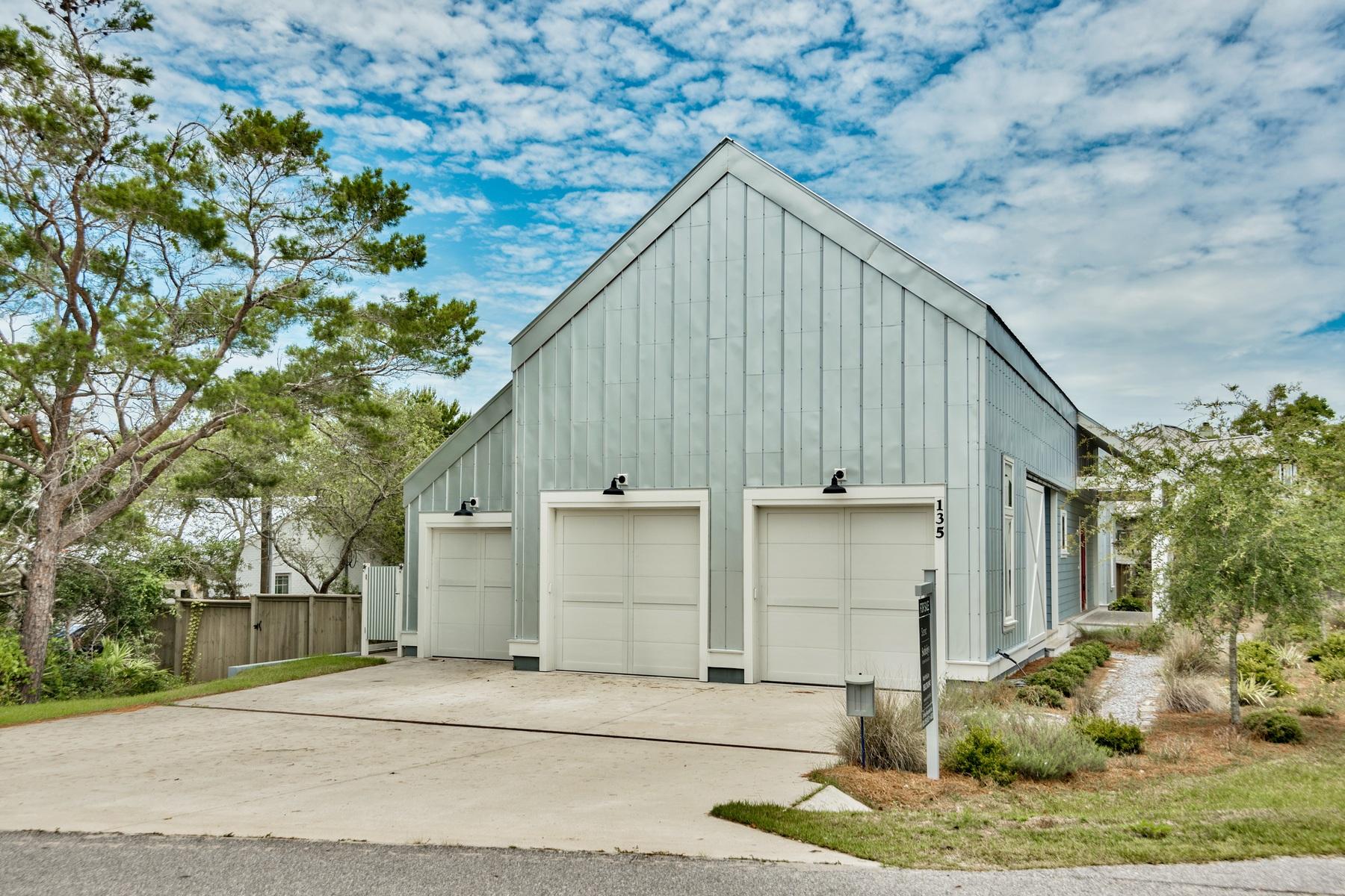 BEACH HIGHLANDS - Residential