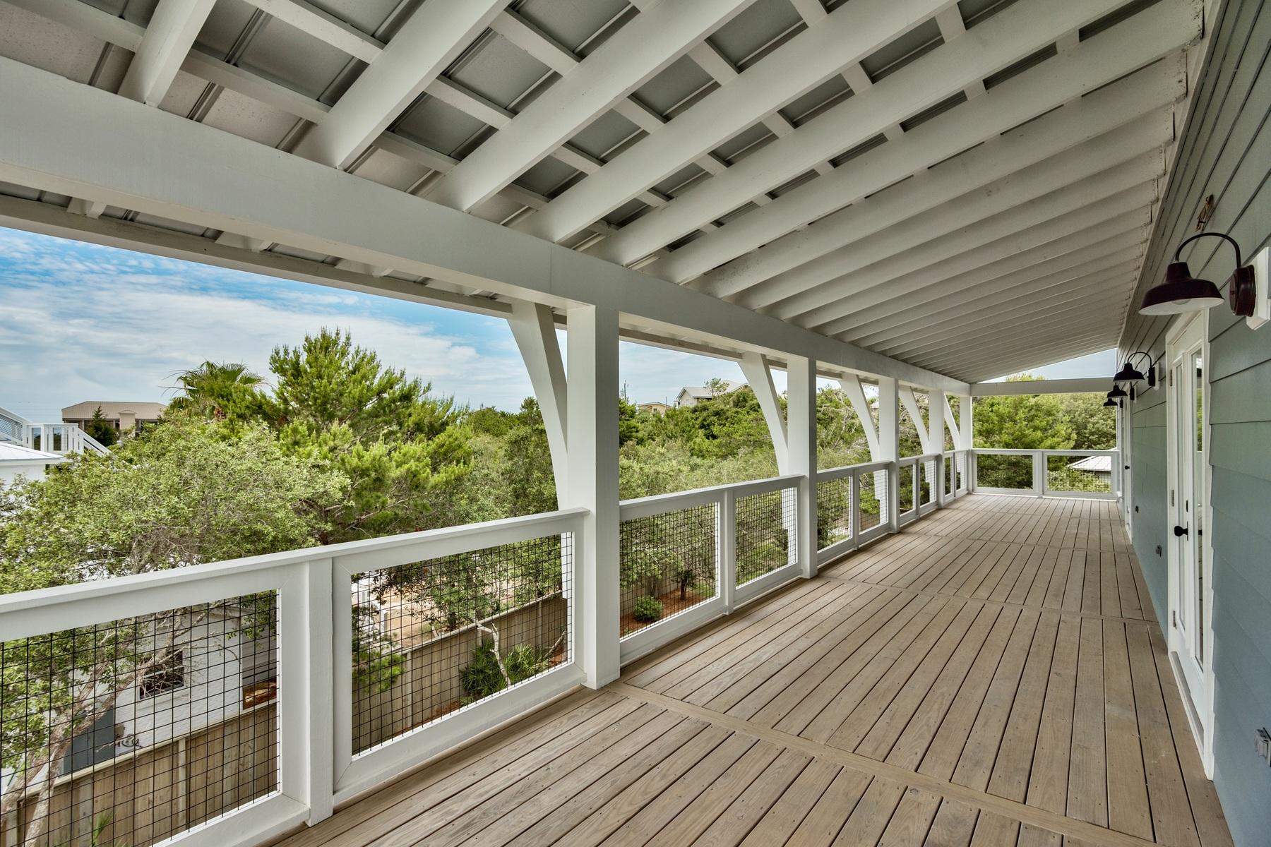 BEACH HIGHLANDS - Residential