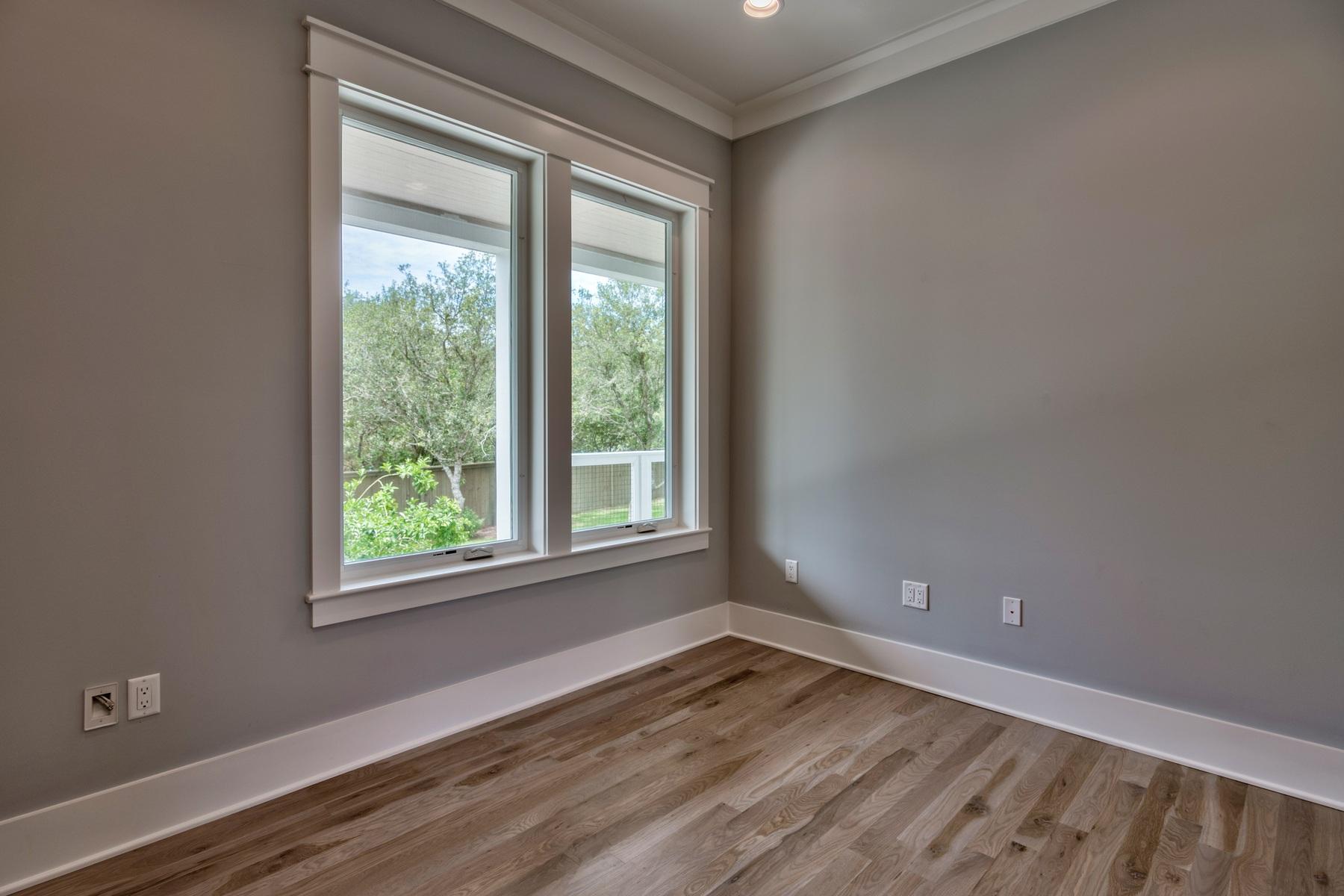 BEACH HIGHLANDS - Residential