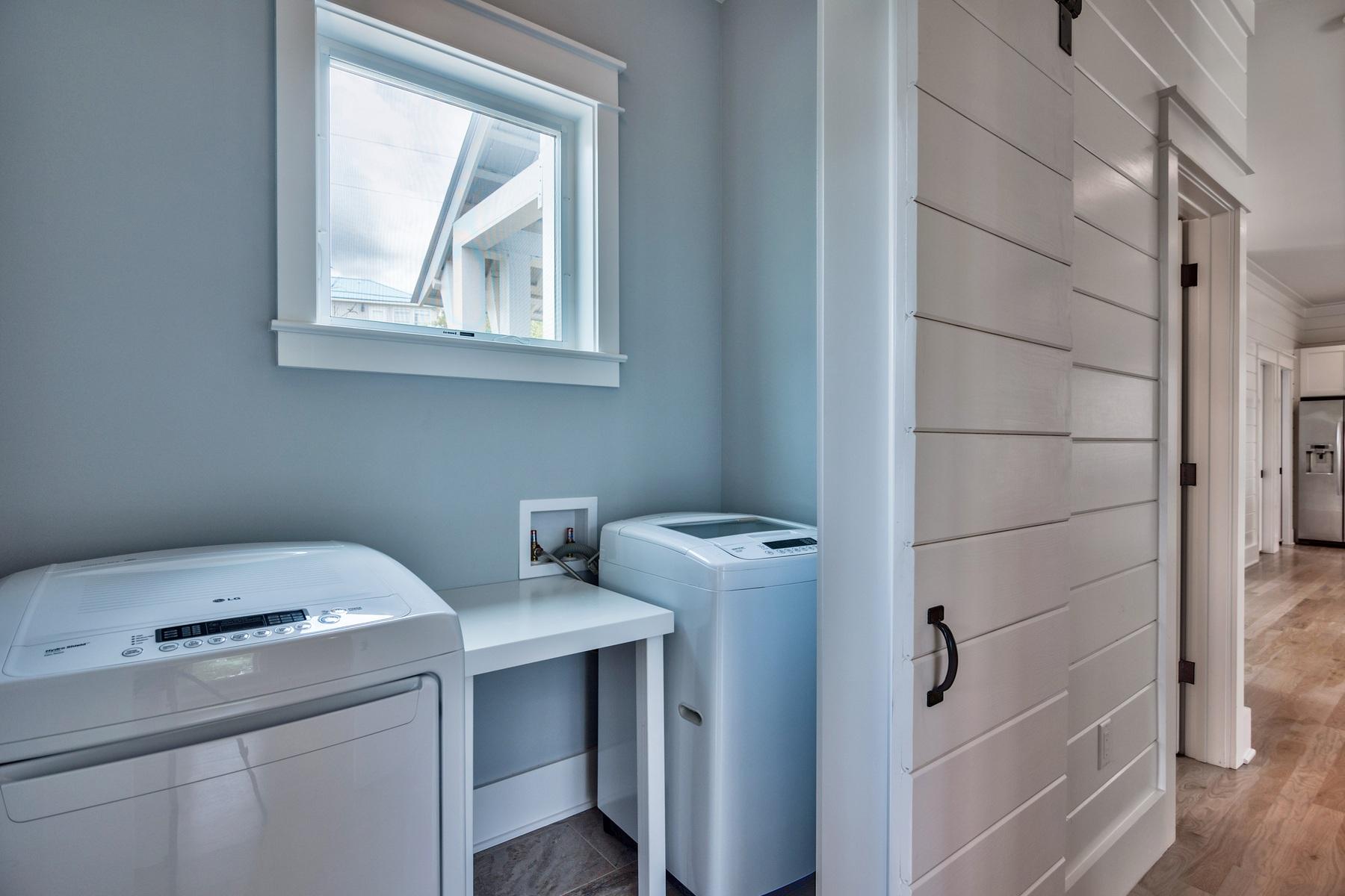 BEACH HIGHLANDS - Residential