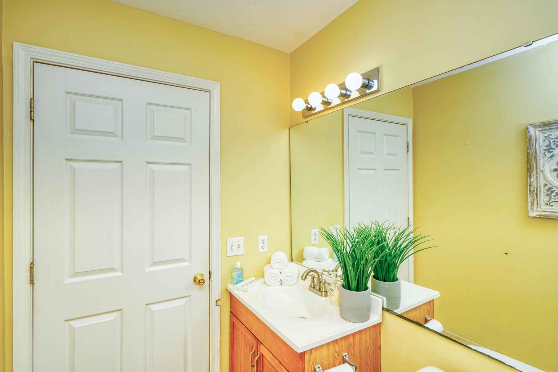 RESUB OF KELLYS ADD TO DESTIN - Residential