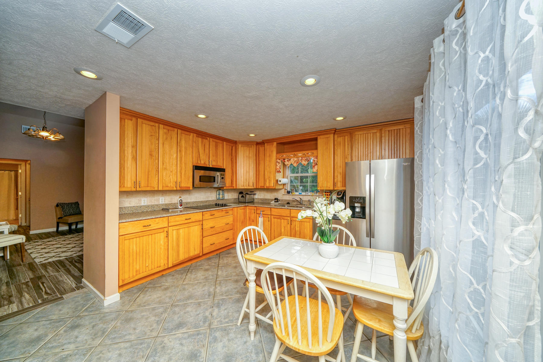 RESUB OF KELLYS ADD TO DESTIN - Residential