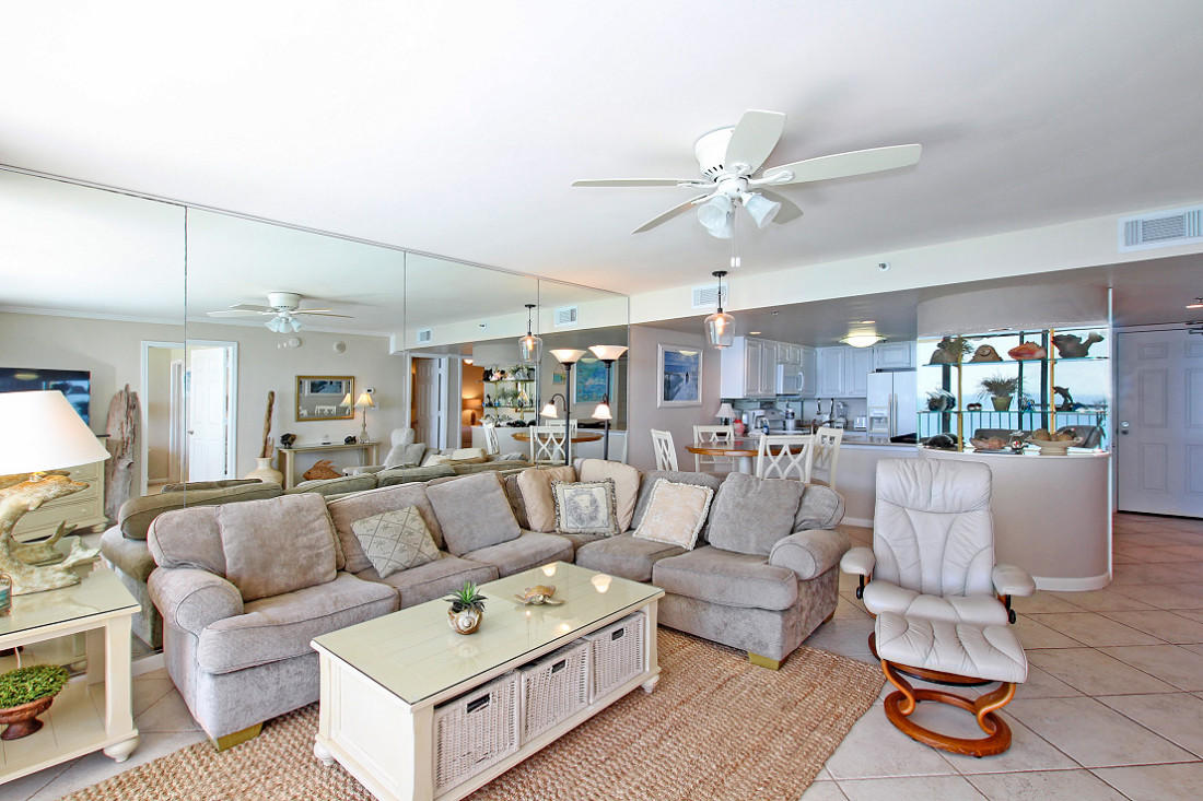 ONE SEAGROVE PLACE CONDOMINIUMS - Residential