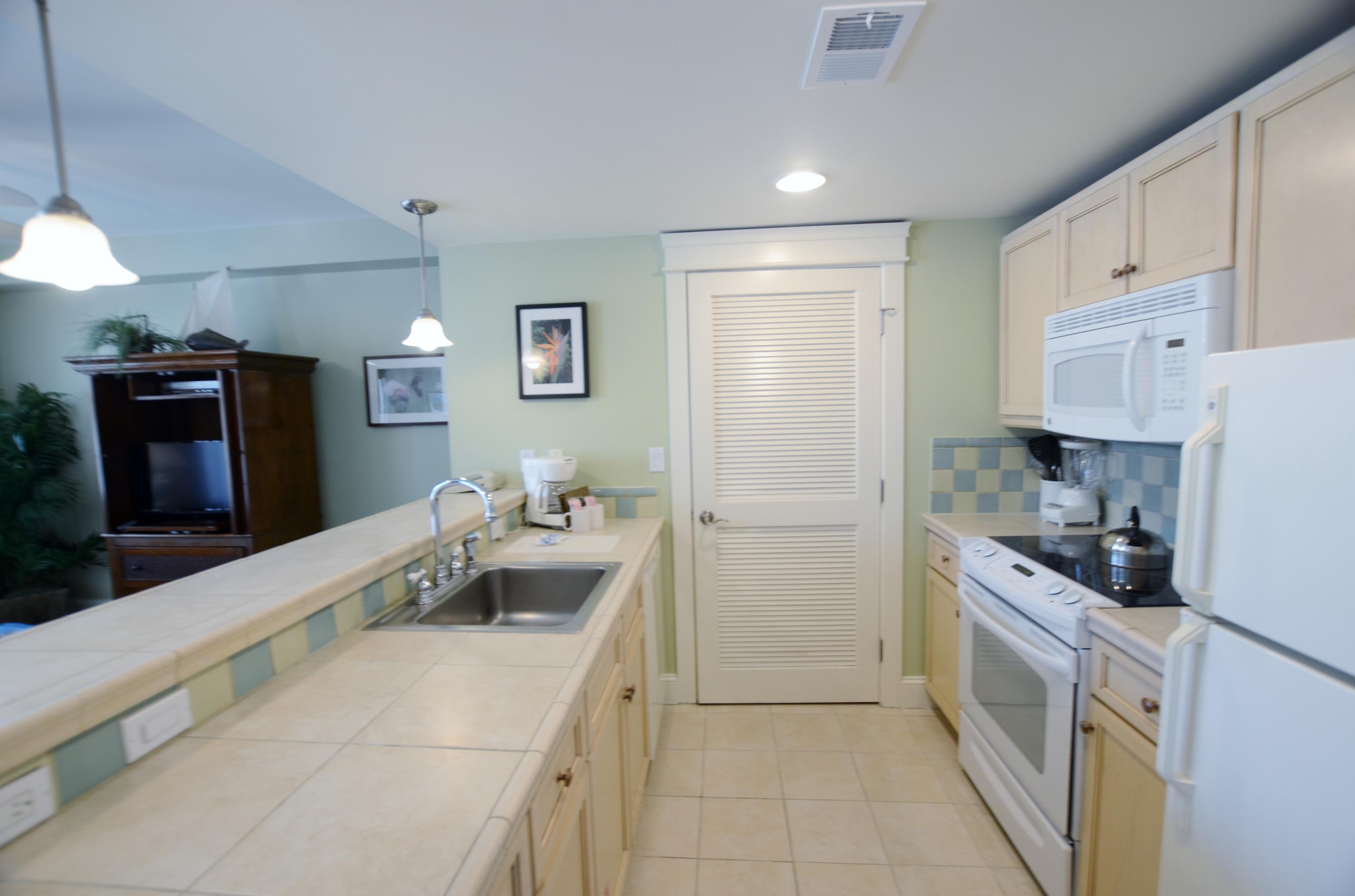 GRAND SANDESTIN - Residential Lease