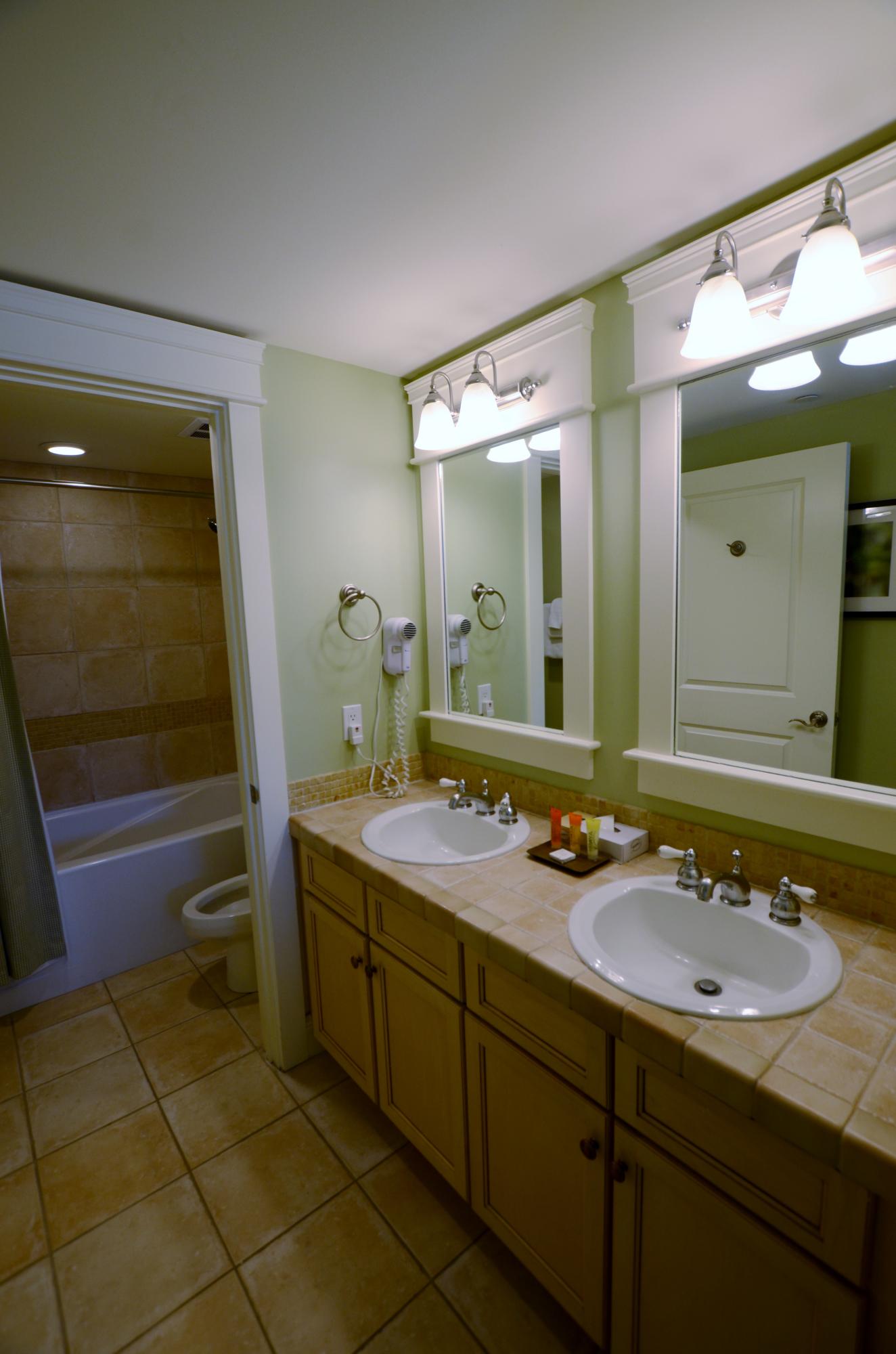 GRAND SANDESTIN - Residential Lease