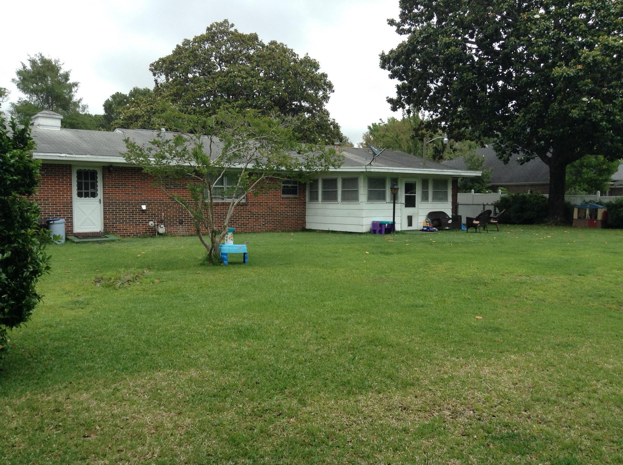 BAYOU POQUITO - Residential