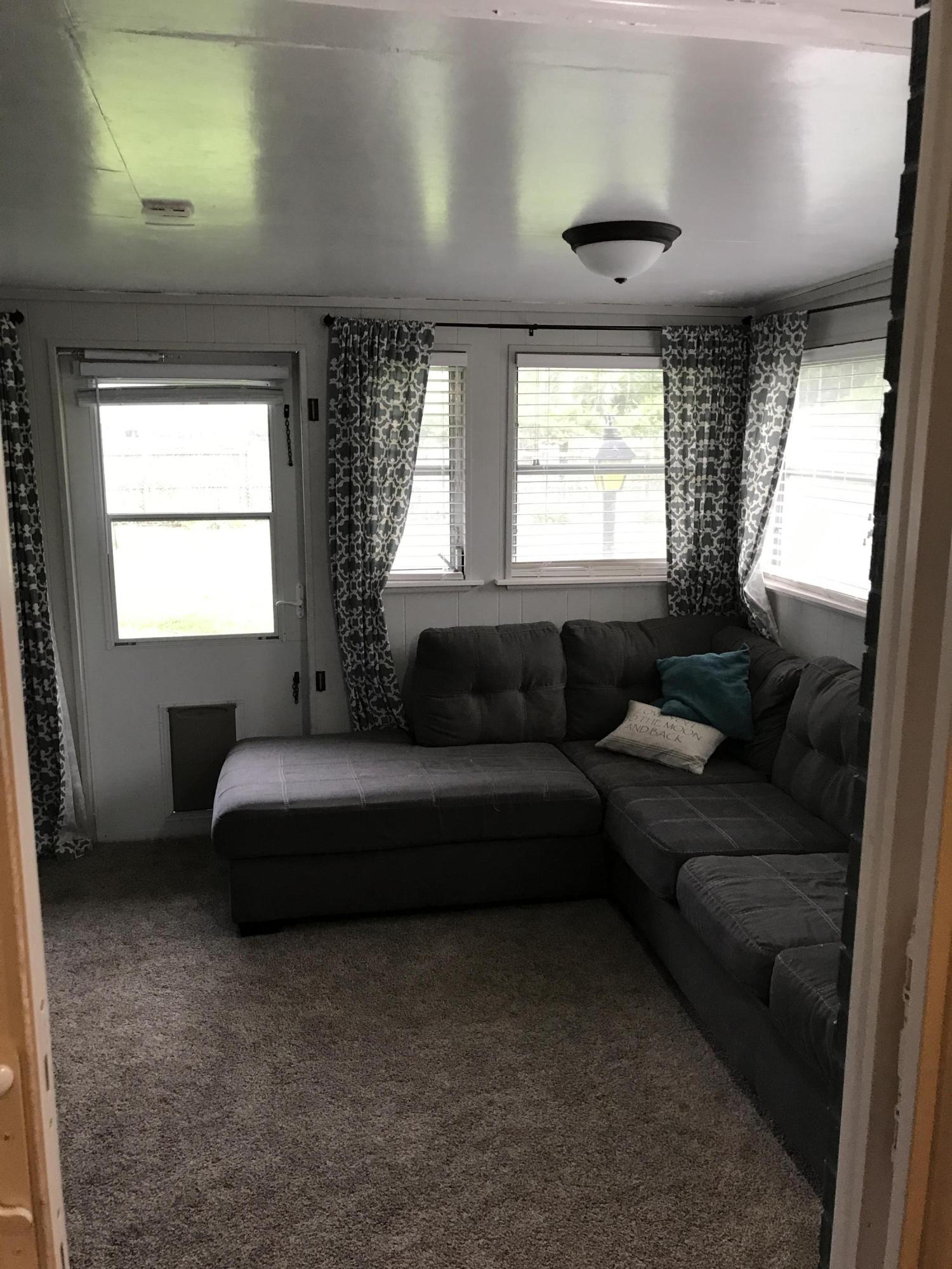 BAYOU POQUITO - Residential