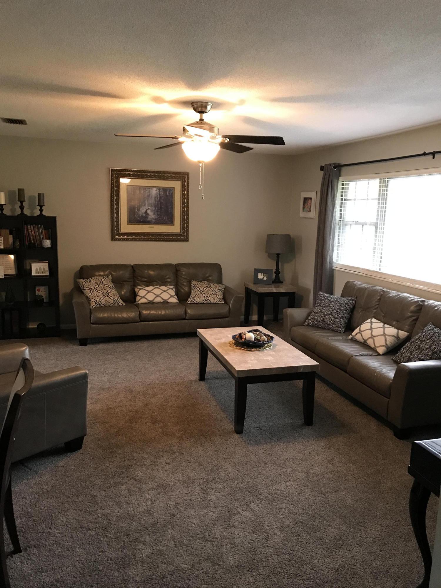 BAYOU POQUITO - Residential