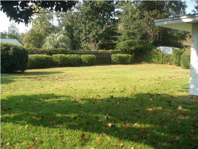 BAYOU POQUITO - Residential