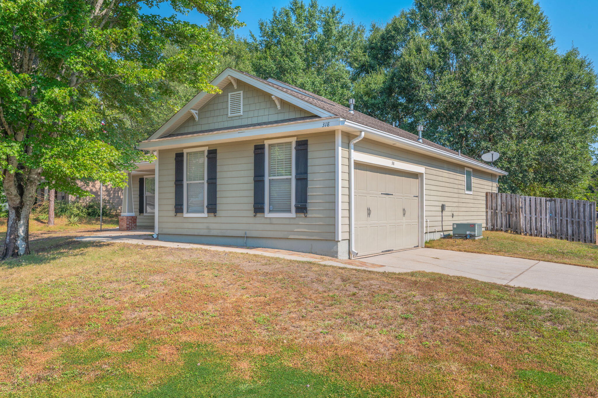 WALSH GLEN ESTATES - Residential