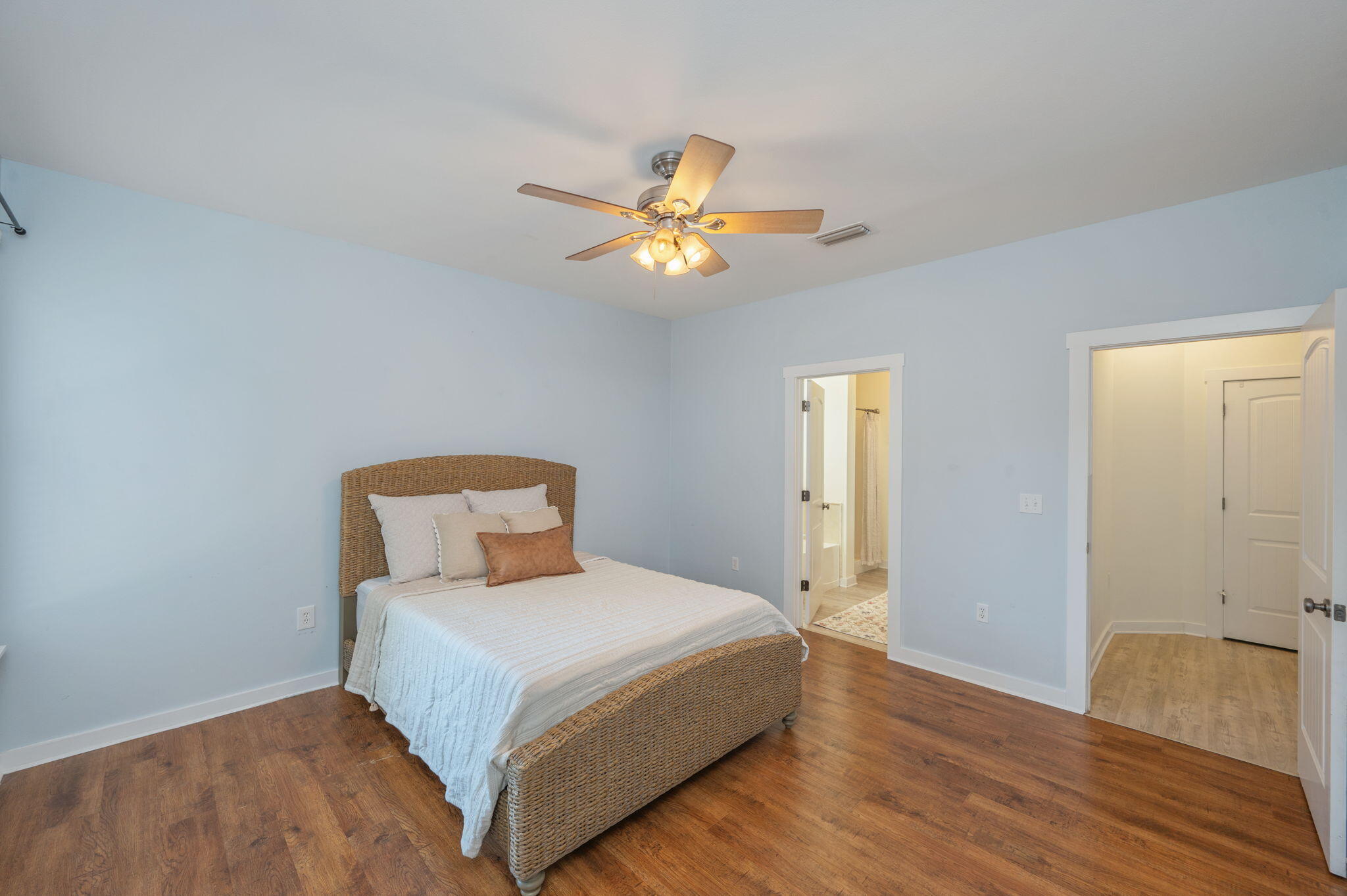WALSH GLEN ESTATES - Residential